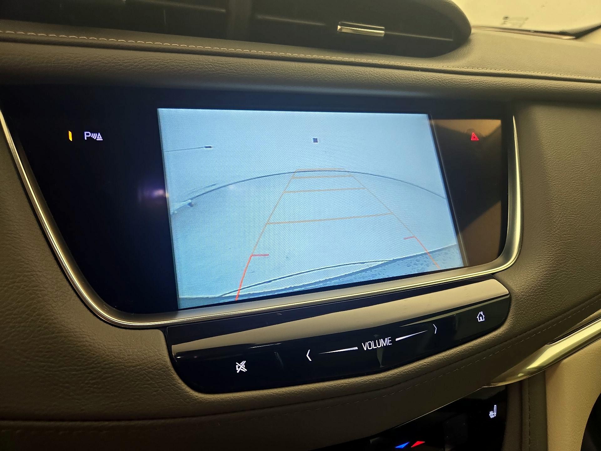 Thumbnail: 2019 Cadillac XT5 - 15
