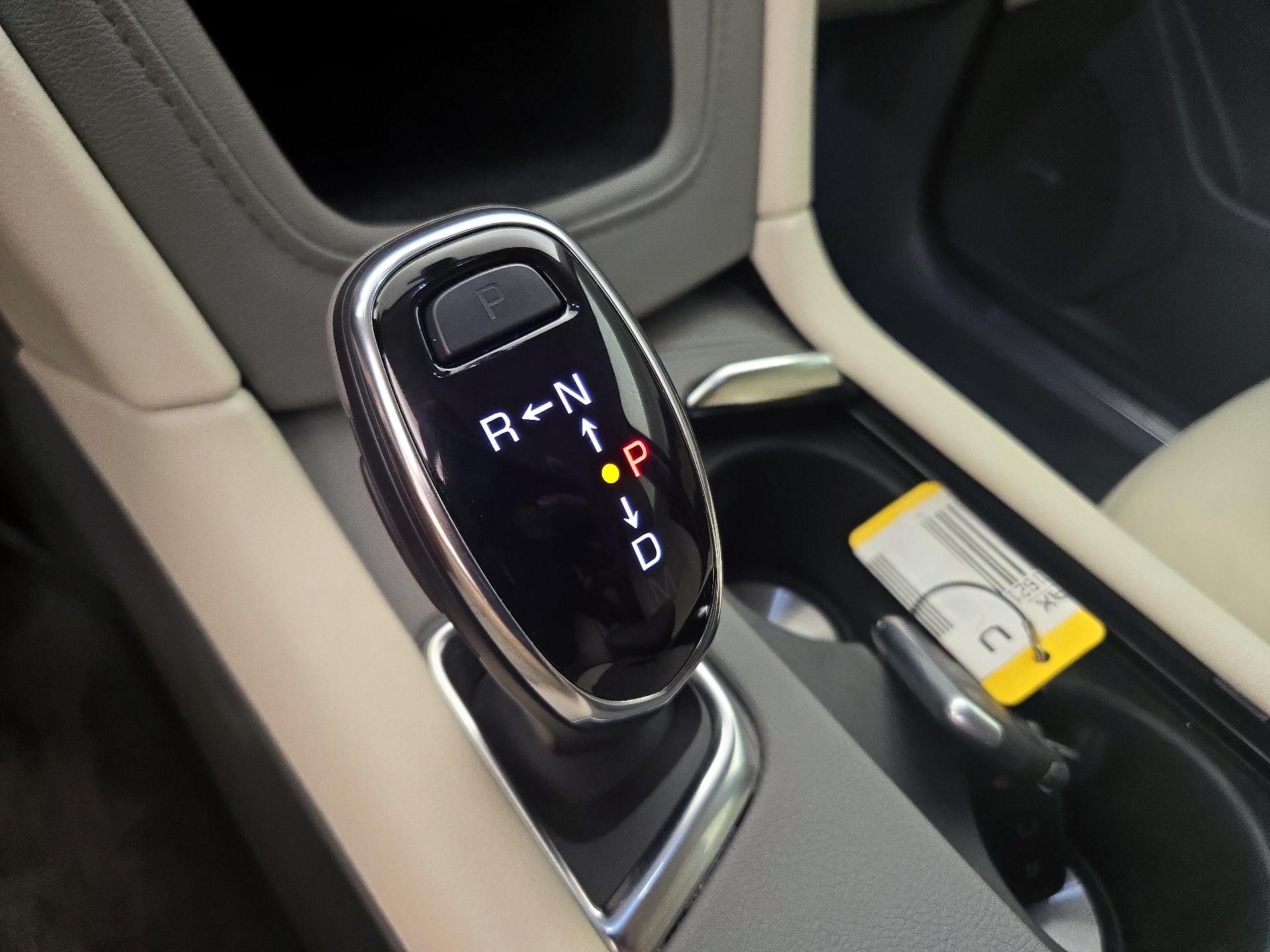 Thumbnail: 2019 Cadillac XT5 - 18