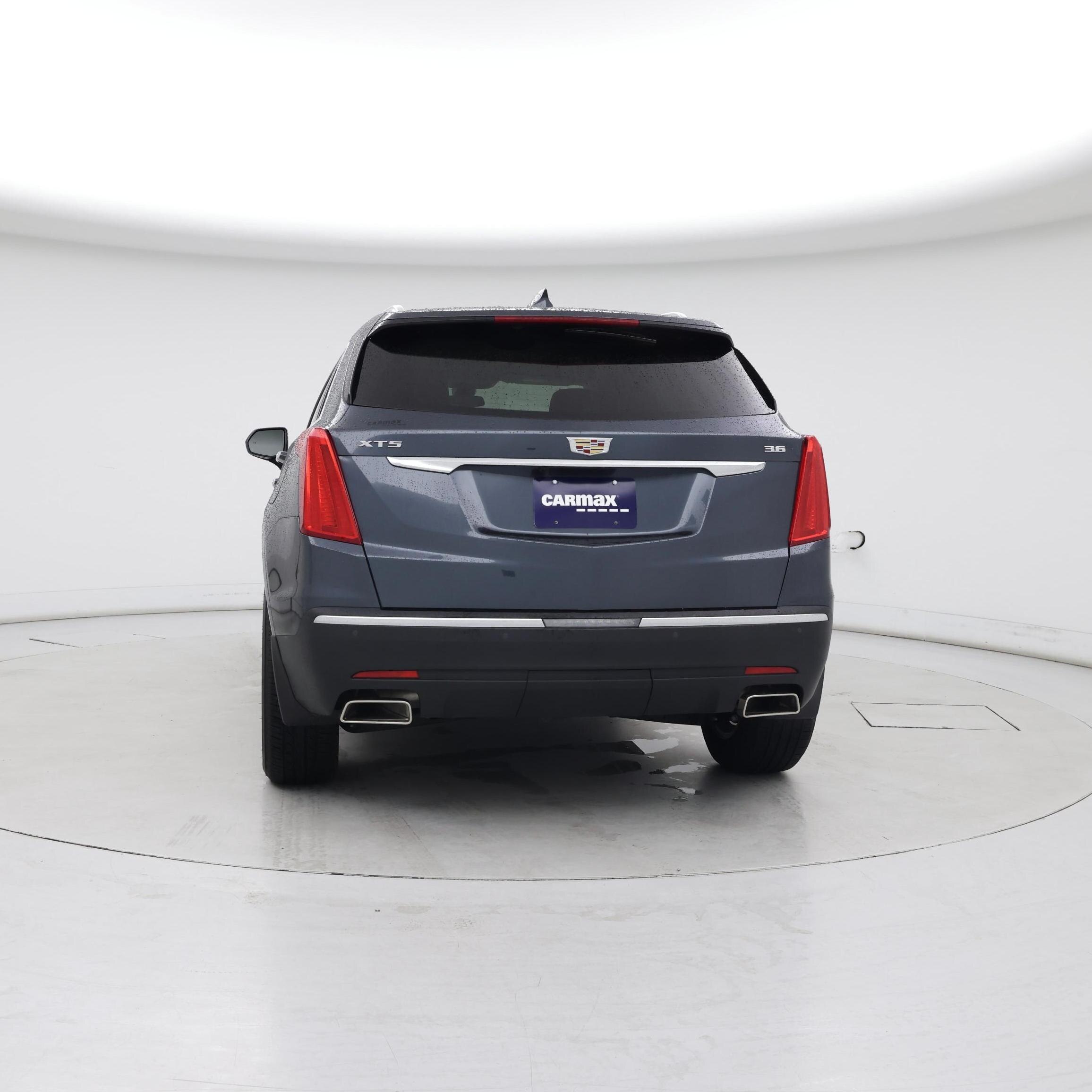 Thumbnail: 2019 Cadillac XT5 - 6