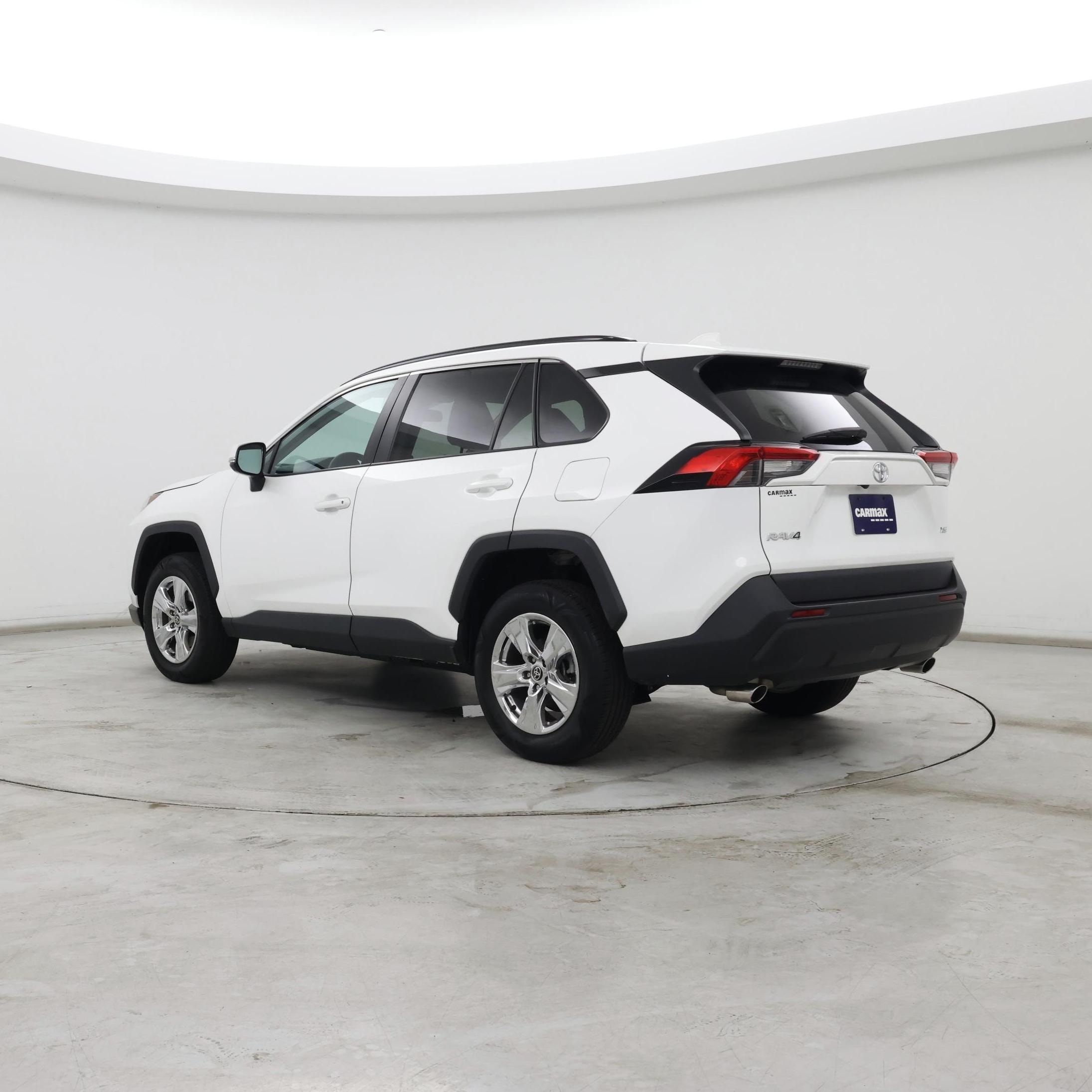 Thumbnail: 2022 Toyota RAV4 - 2