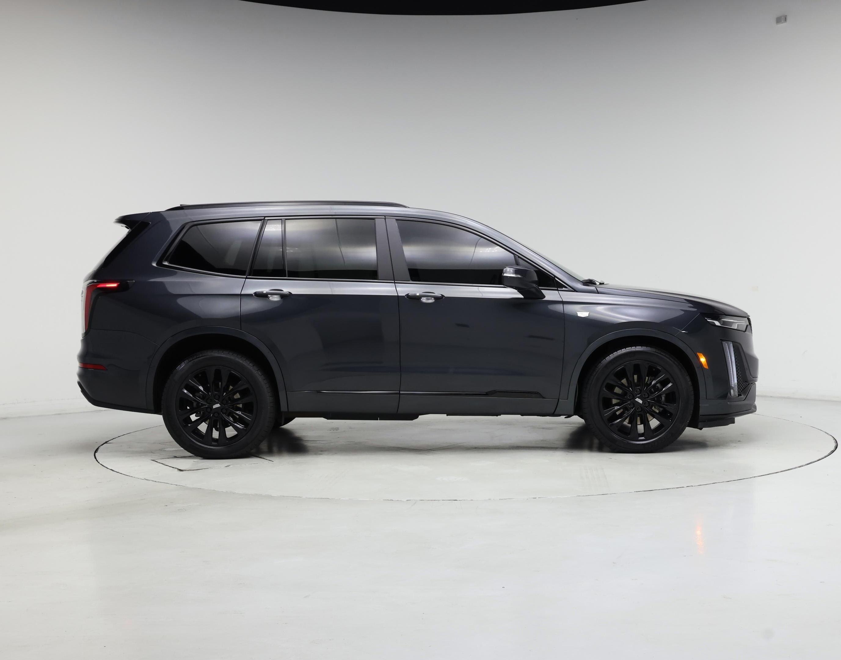 Thumbnail: 2021 Cadillac XT6 - 7