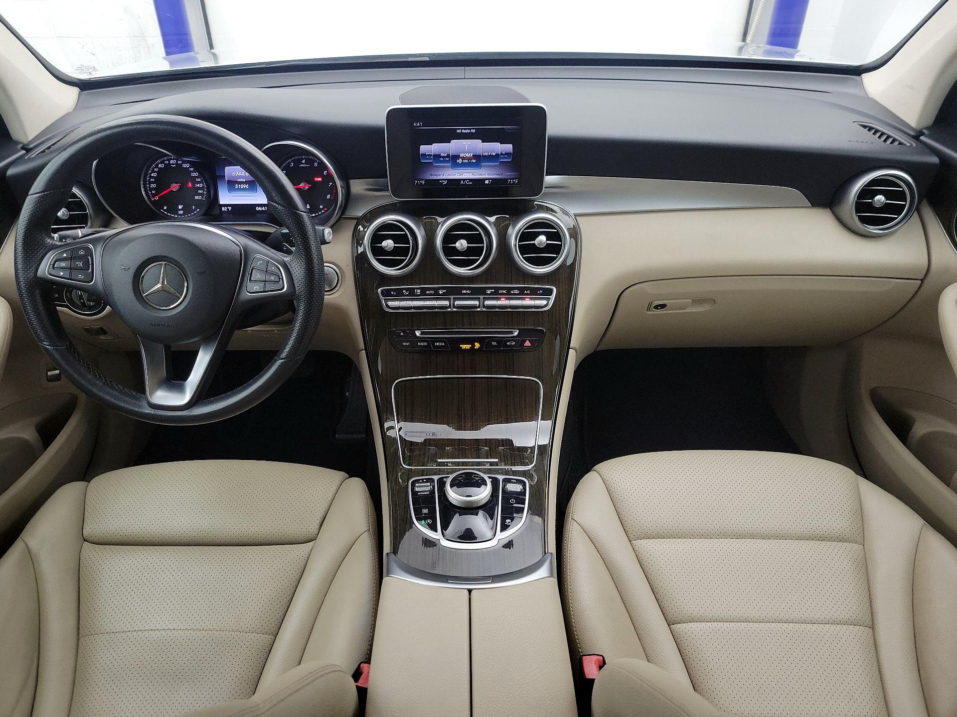 Thumbnail: 2019 Mercedes-Benz GLC - 9
