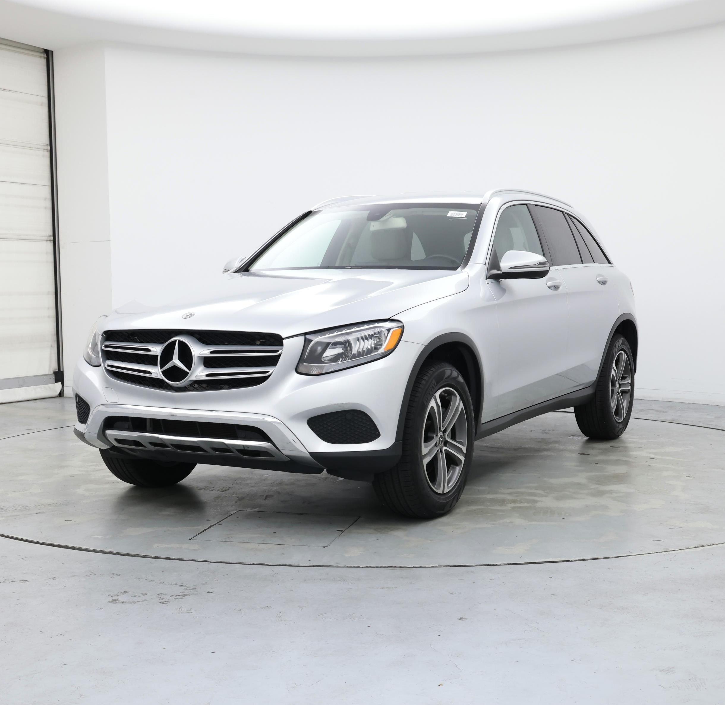 Thumbnail: 2019 Mercedes-Benz GLC - 4