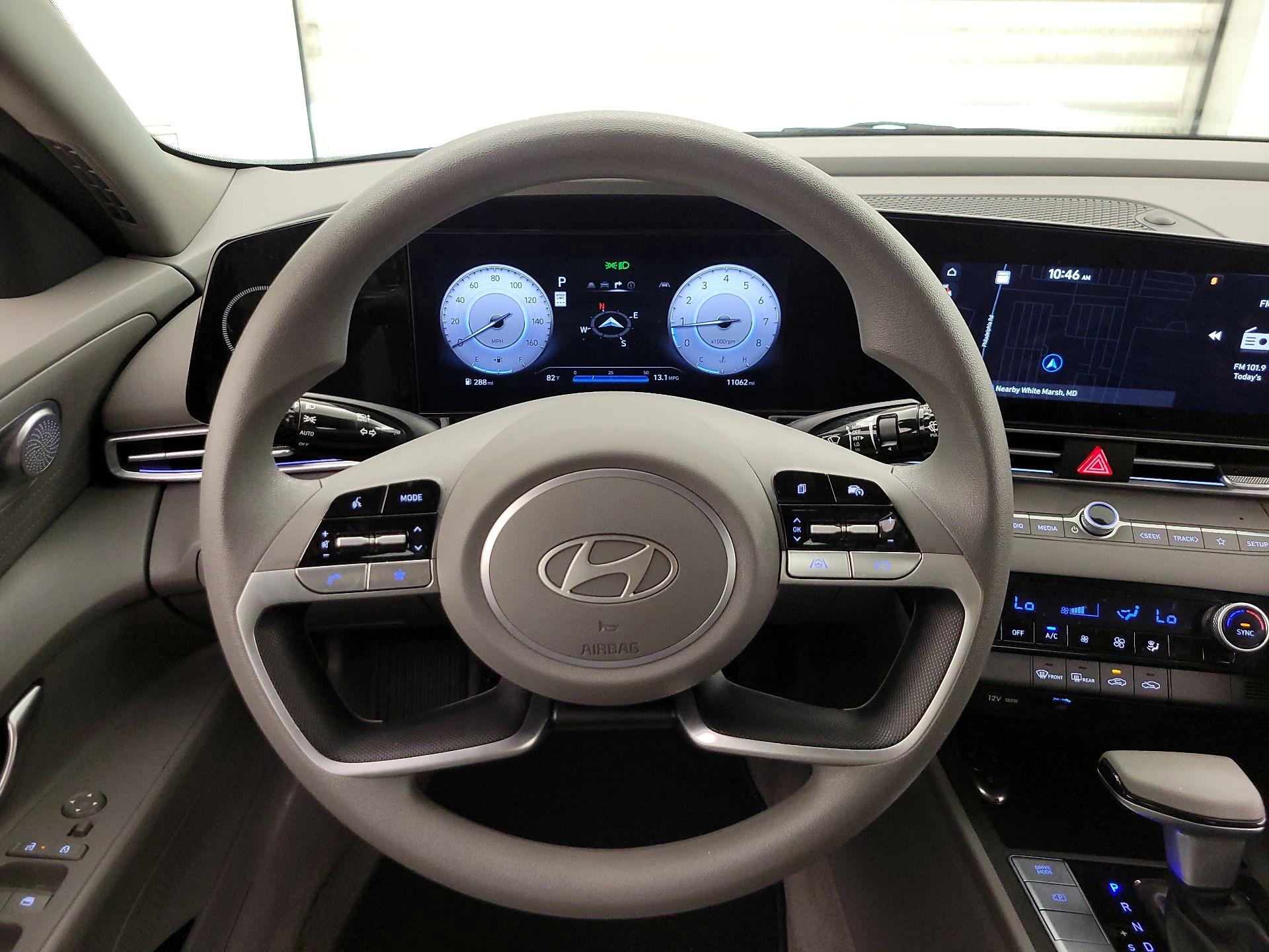 Thumbnail: 2024 Hyundai Elantra - 10