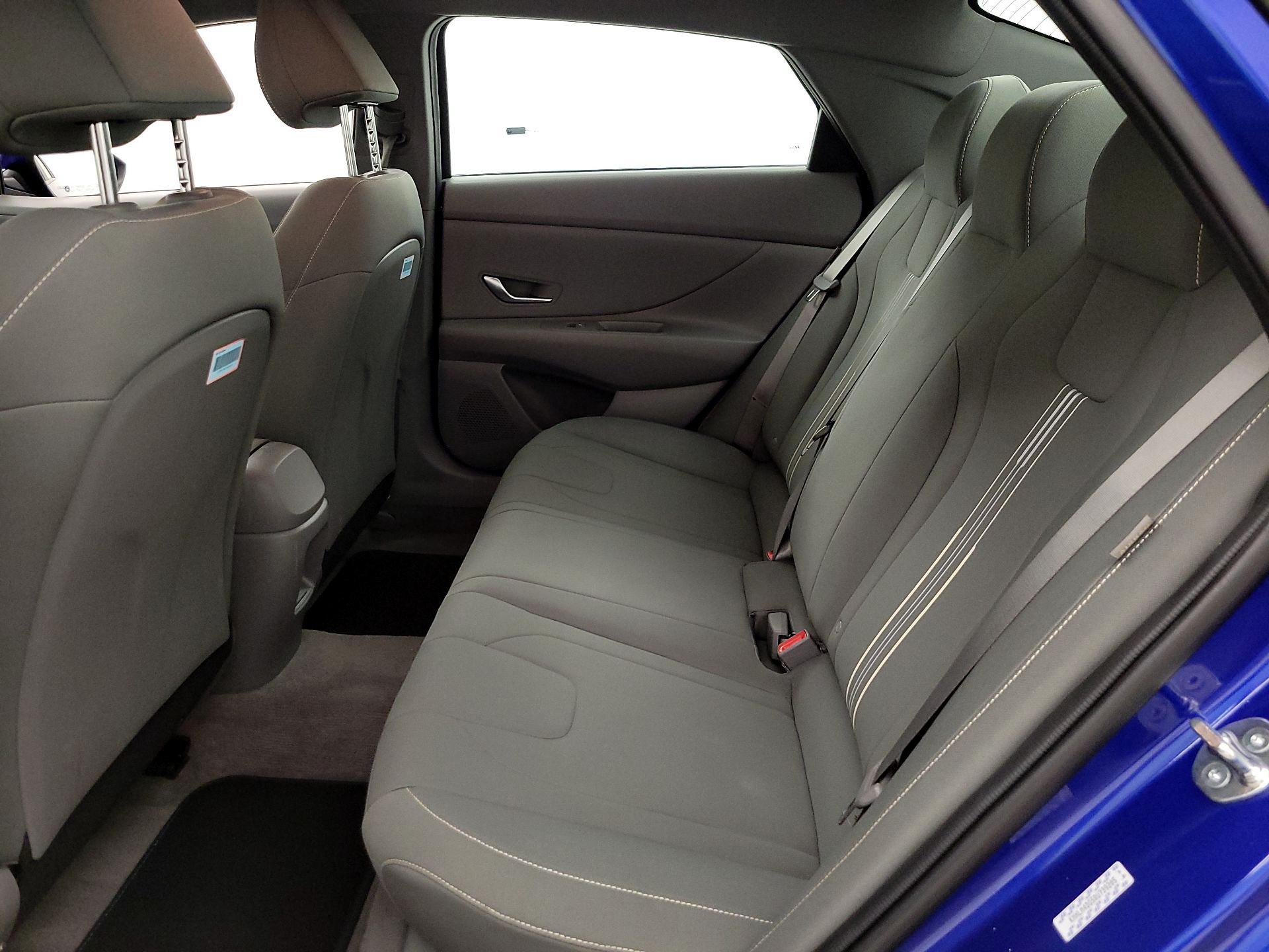 Thumbnail: 2024 Hyundai Elantra - 20