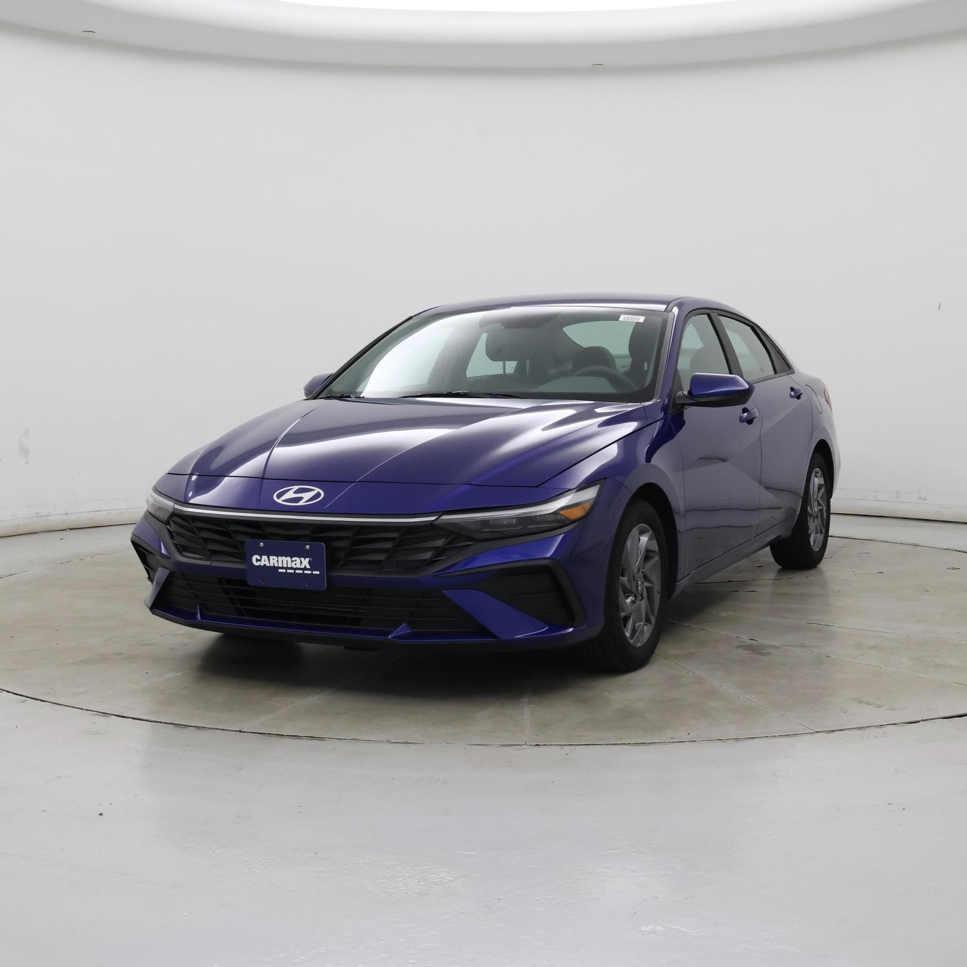 Thumbnail: 2024 Hyundai Elantra - 4