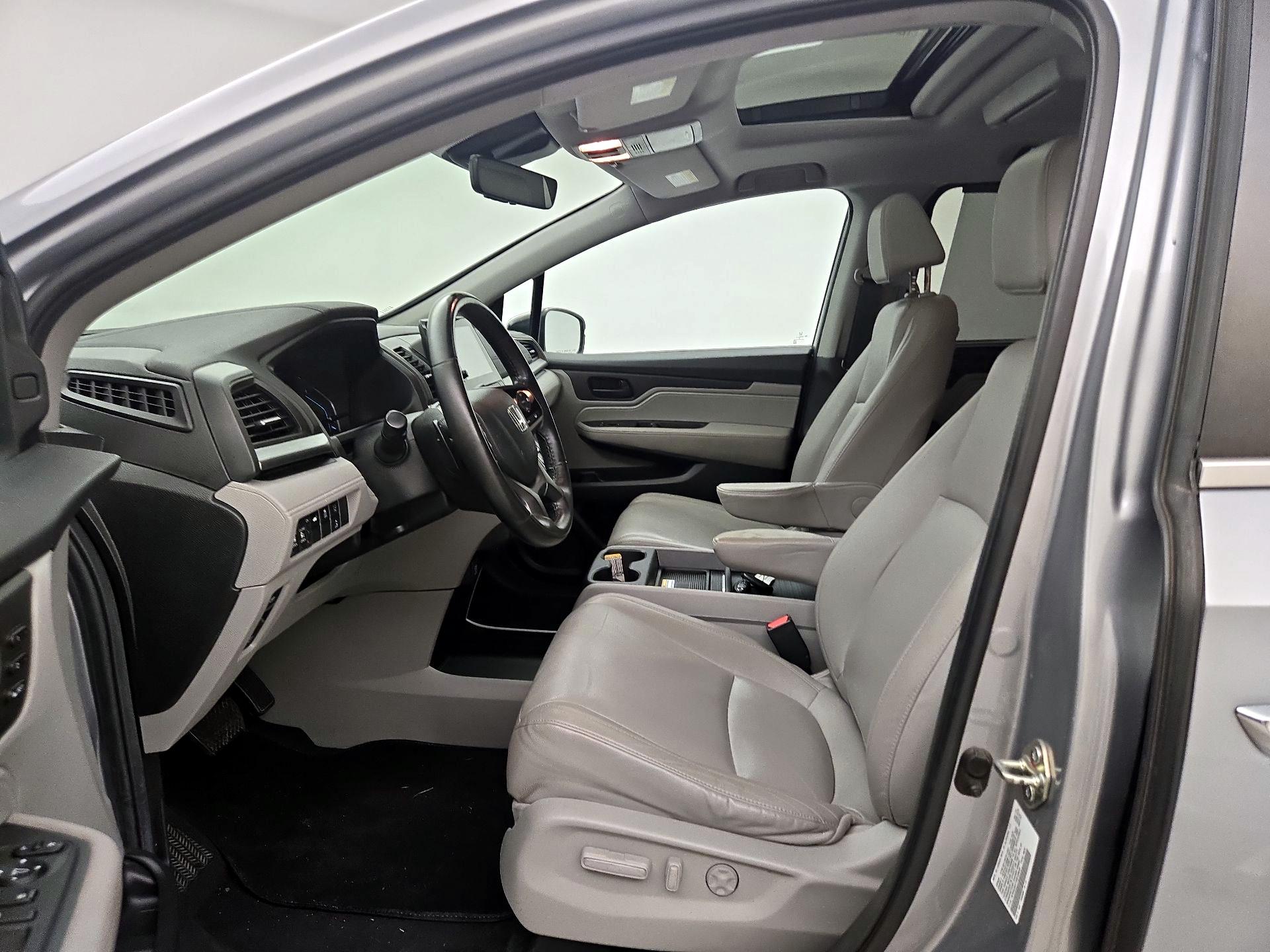Thumbnail: 2019 Honda Odyssey - 11