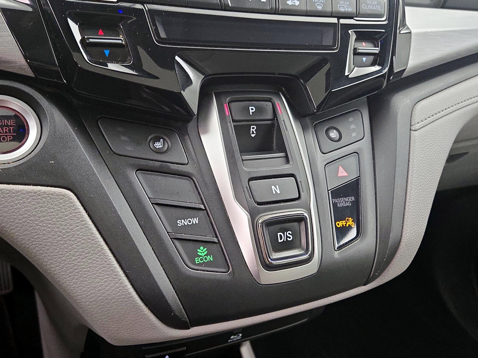 Thumbnail: 2019 Honda Odyssey - 18