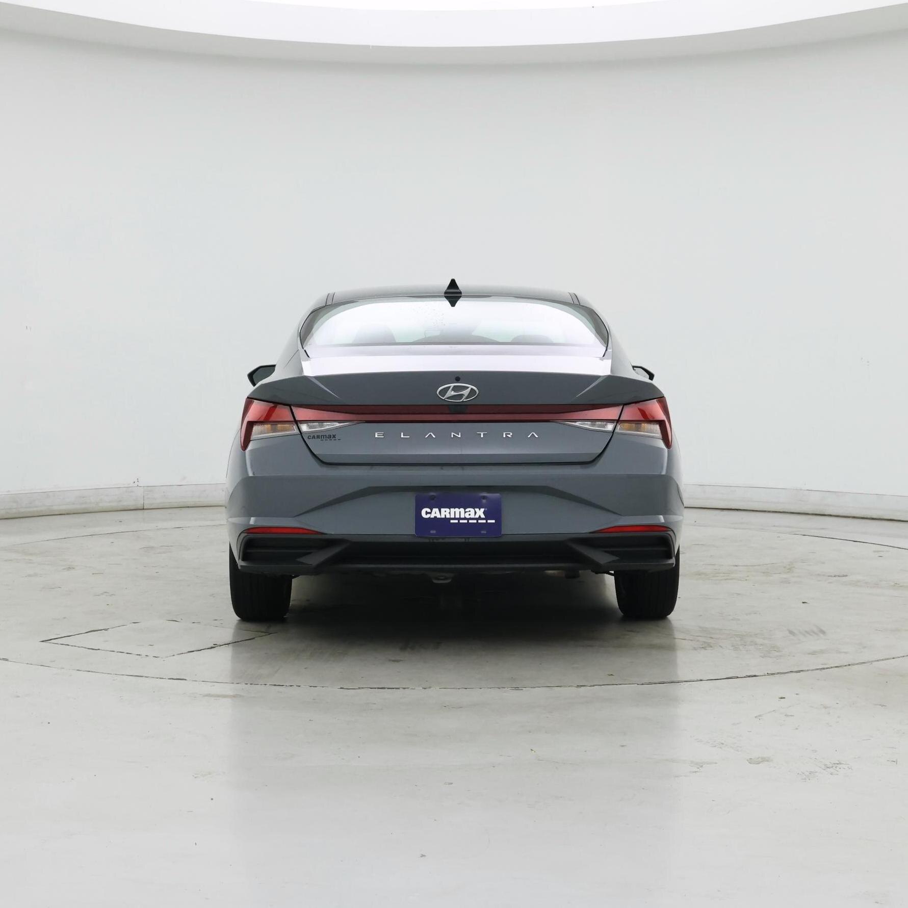 Thumbnail: 2022 Hyundai Elantra - 6