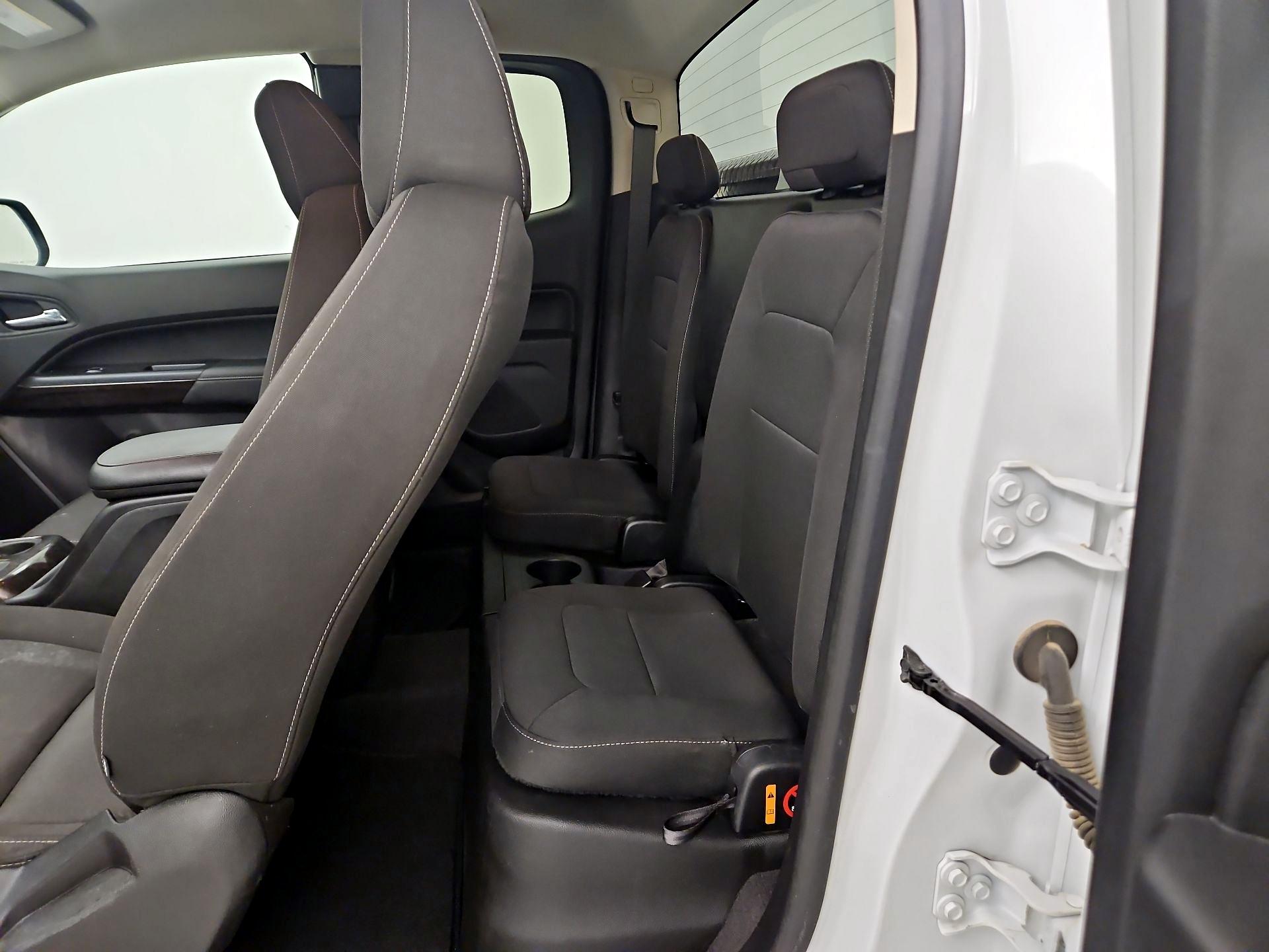 Thumbnail: 2019 GMC Canyon - 19