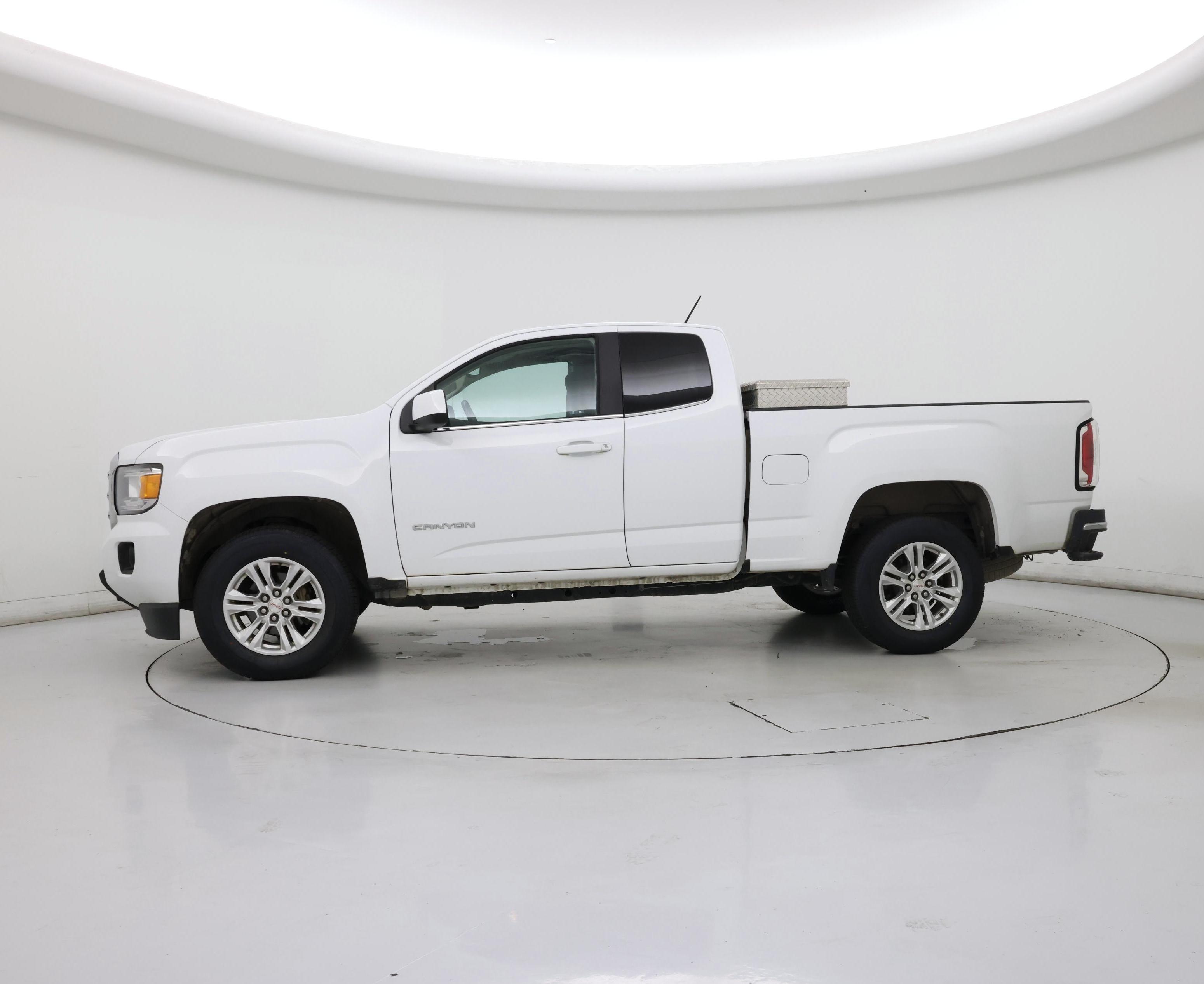 Thumbnail: 2019 GMC Canyon - 3