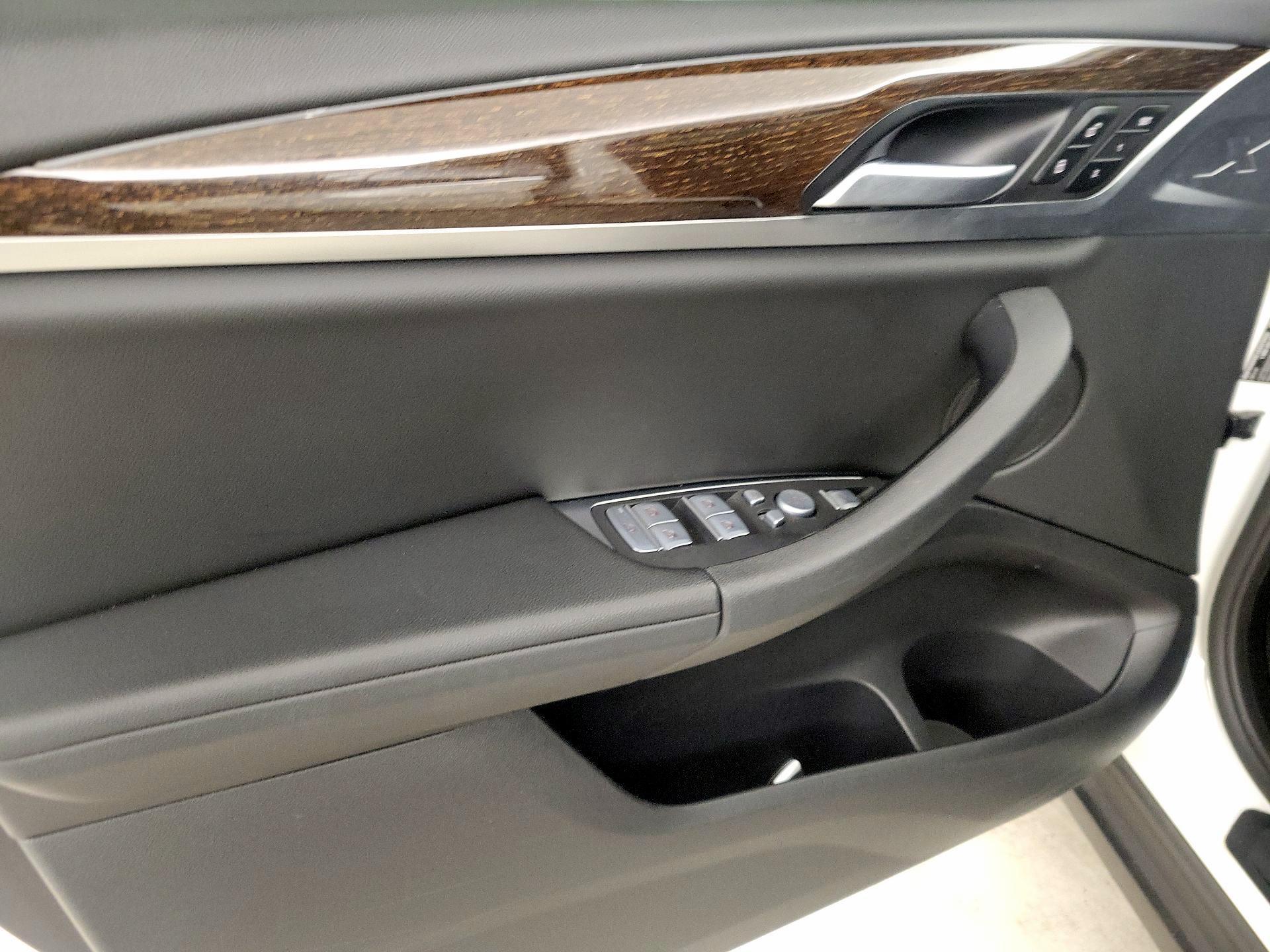 Thumbnail: 2022 BMW X3 - 12