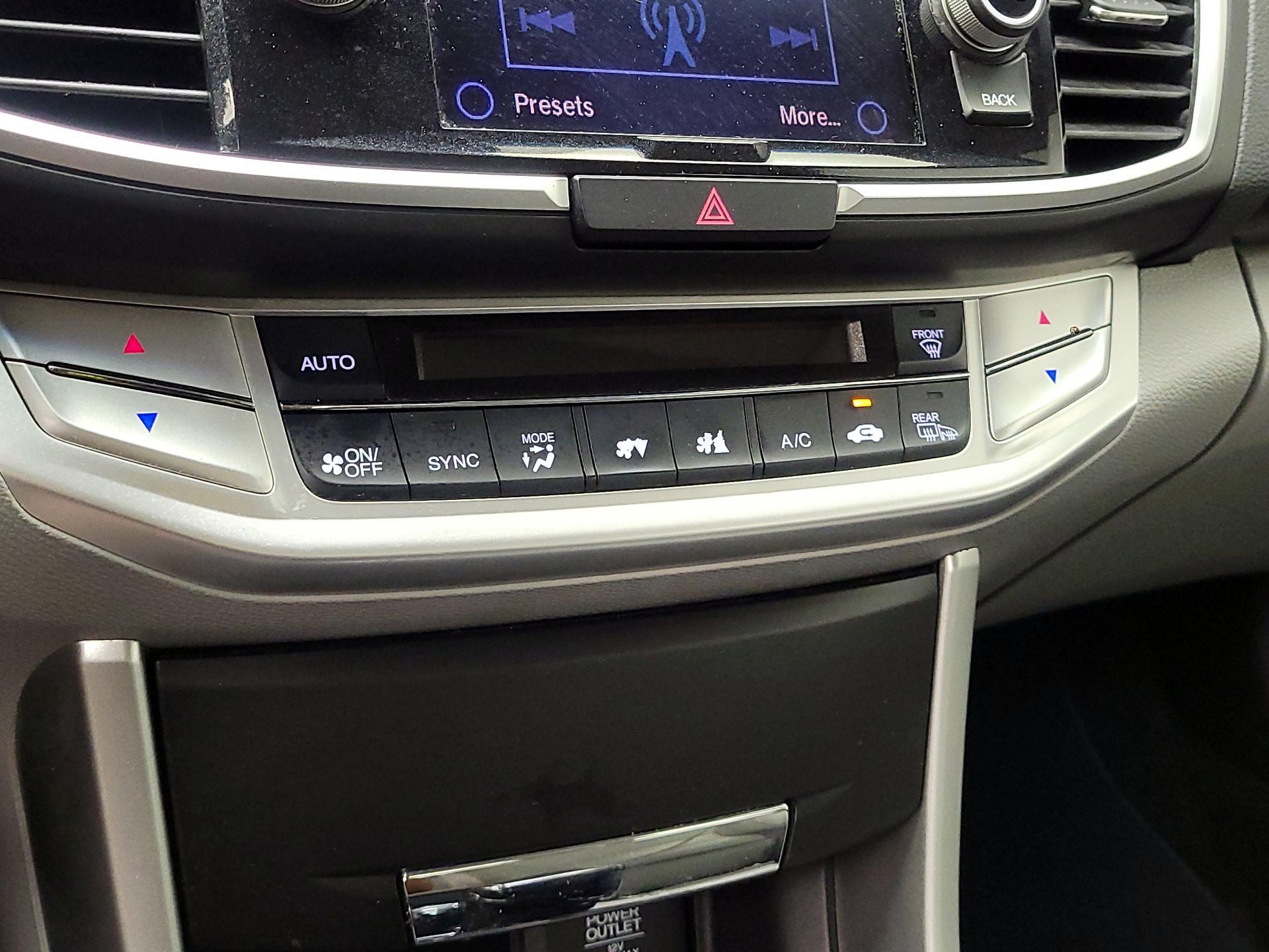 Thumbnail: 2013 Honda Accord - 16