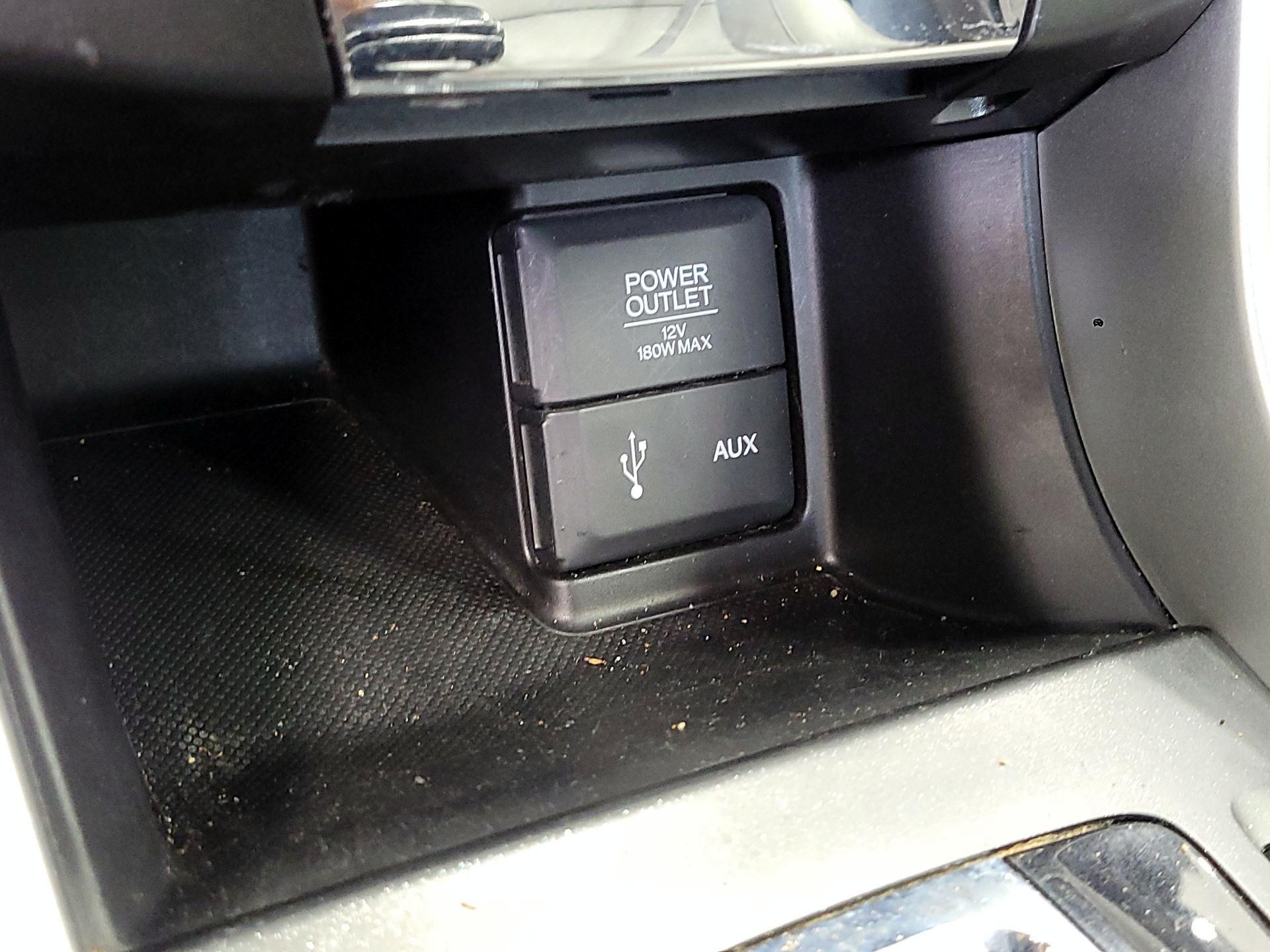 Thumbnail: 2013 Honda Accord - 18