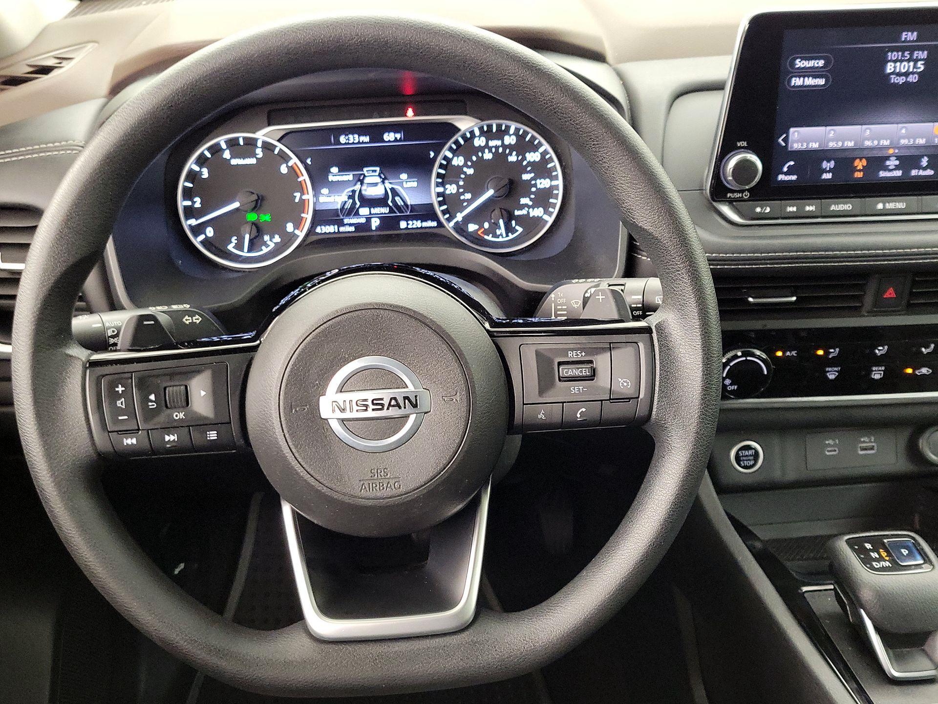 Thumbnail: 2021 Nissan Rogue - 10