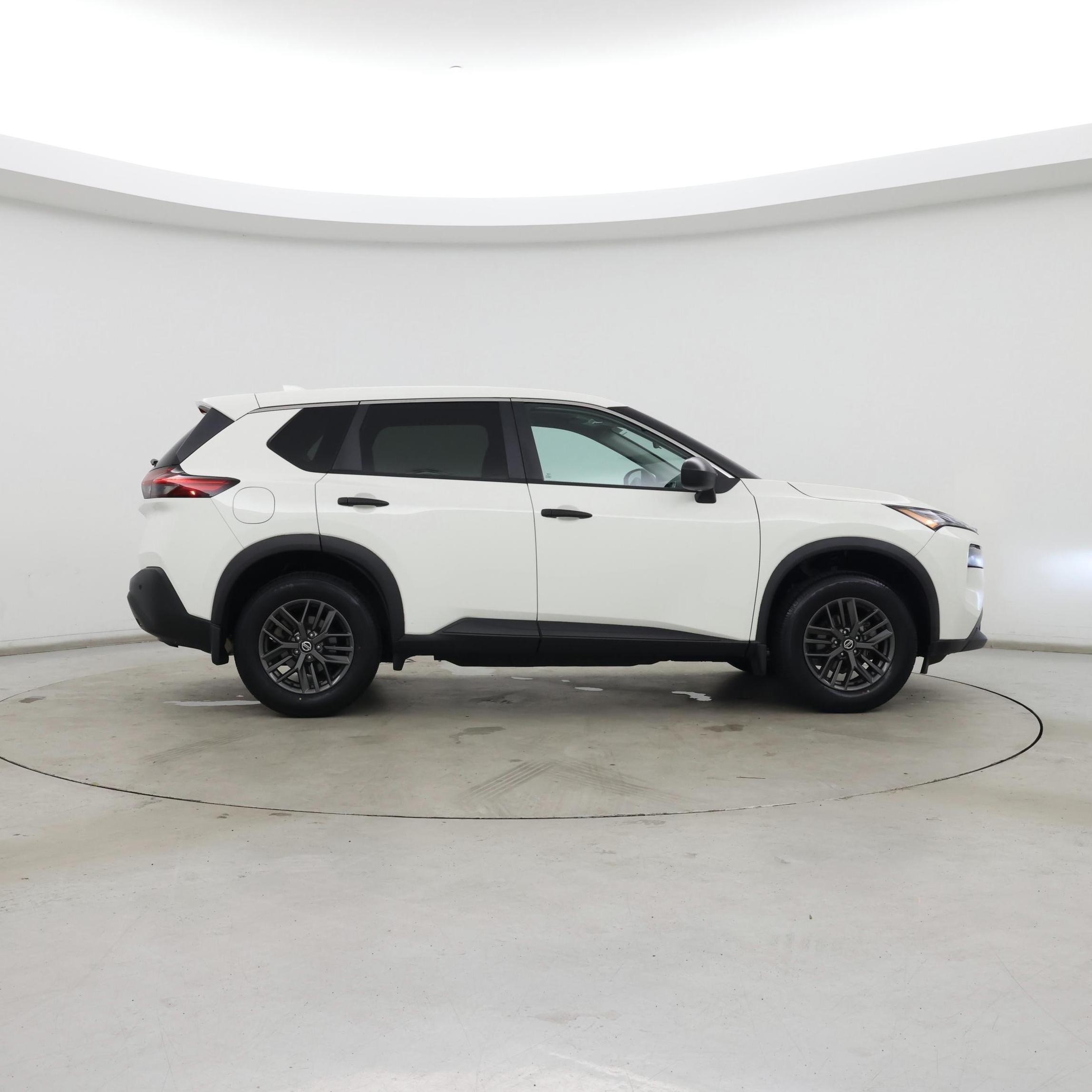 Thumbnail: 2021 Nissan Rogue - 7