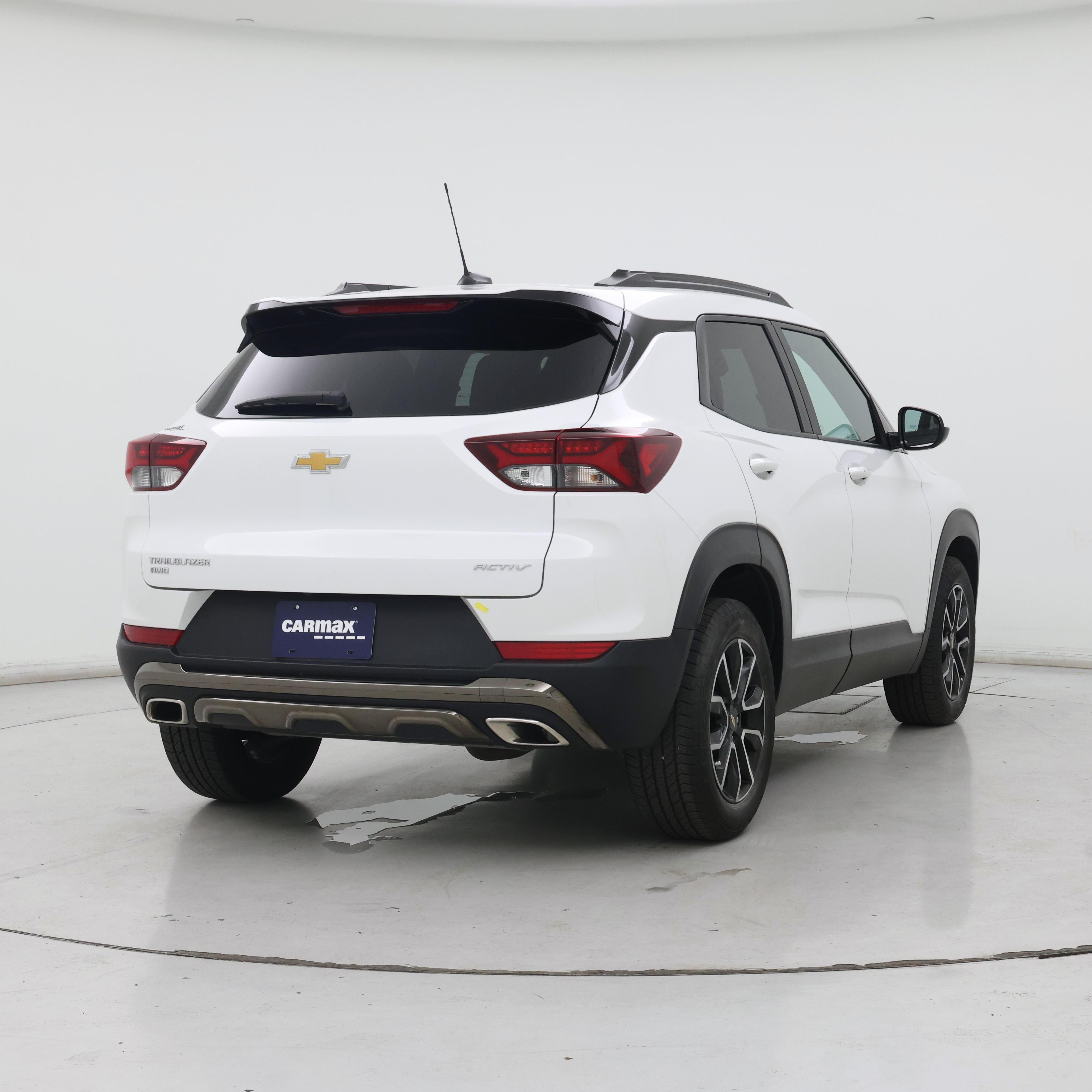 Thumbnail: 2023 Chevrolet TrailBlazer - 8