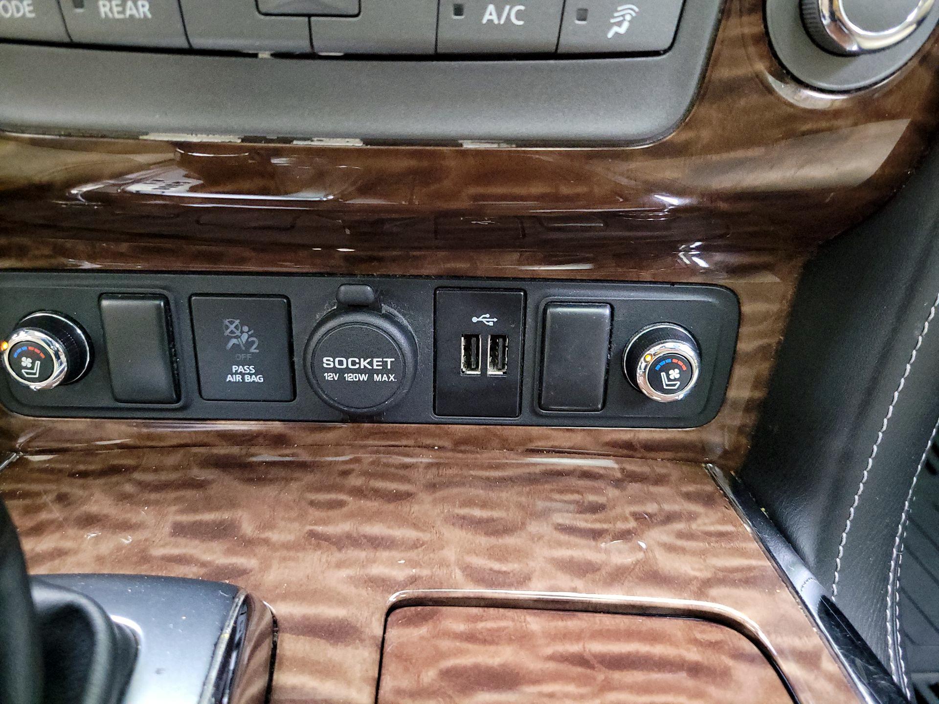 Thumbnail: 2018 Nissan Armada - 19