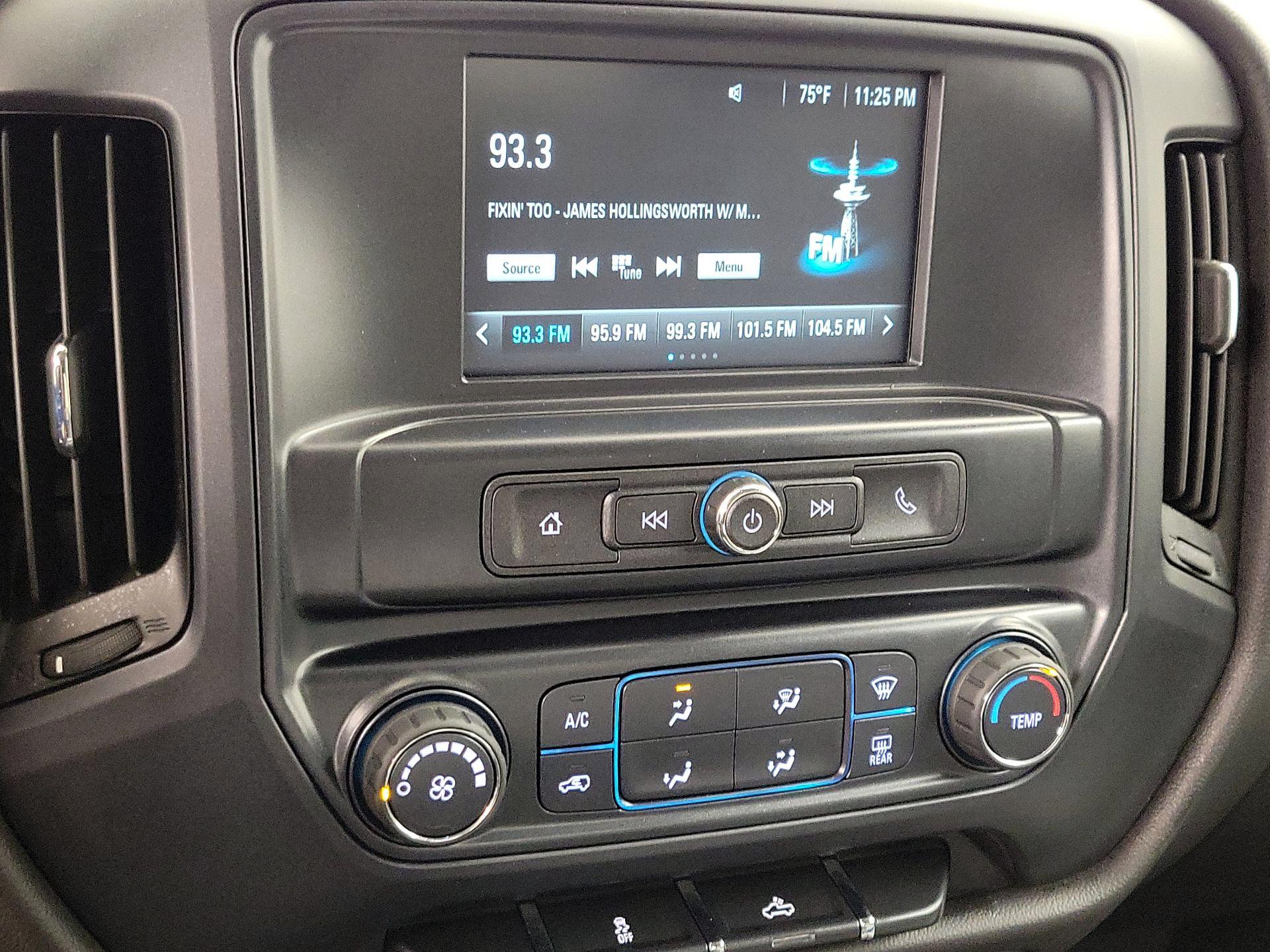 Thumbnail: 2019 Chevrolet Silverado 1500 - 15