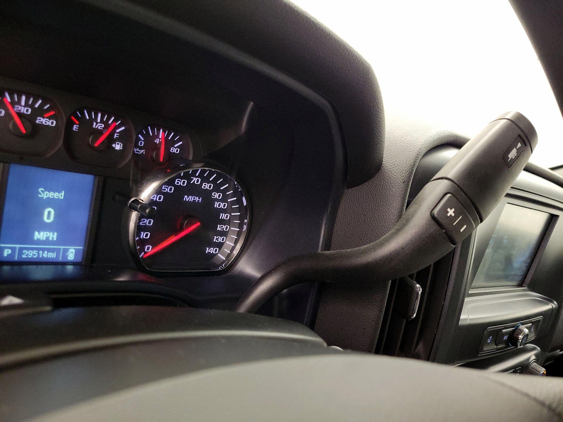 Thumbnail: 2019 Chevrolet Silverado 1500 - 17