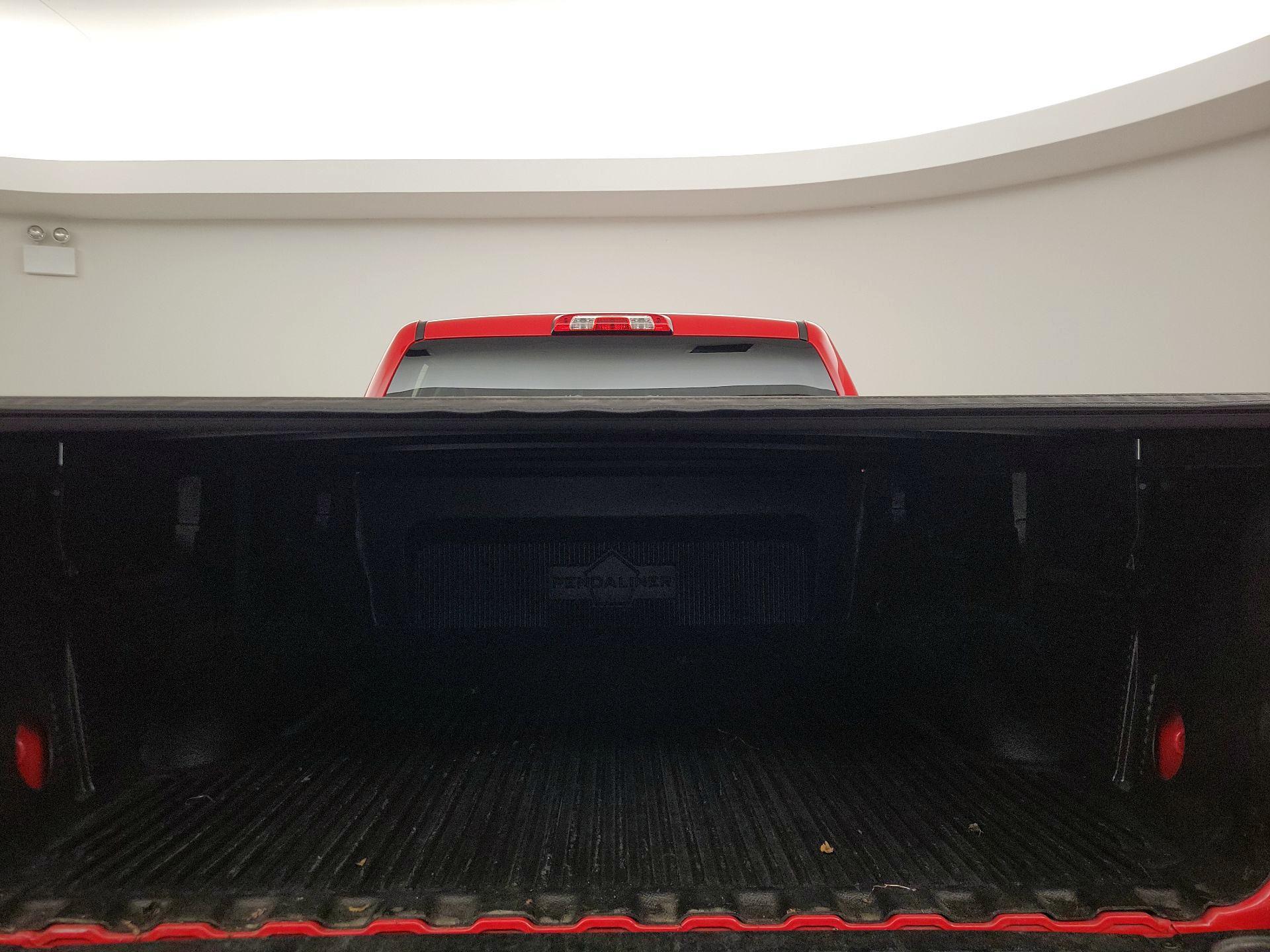 Thumbnail: 2019 Chevrolet Silverado 1500 - 20