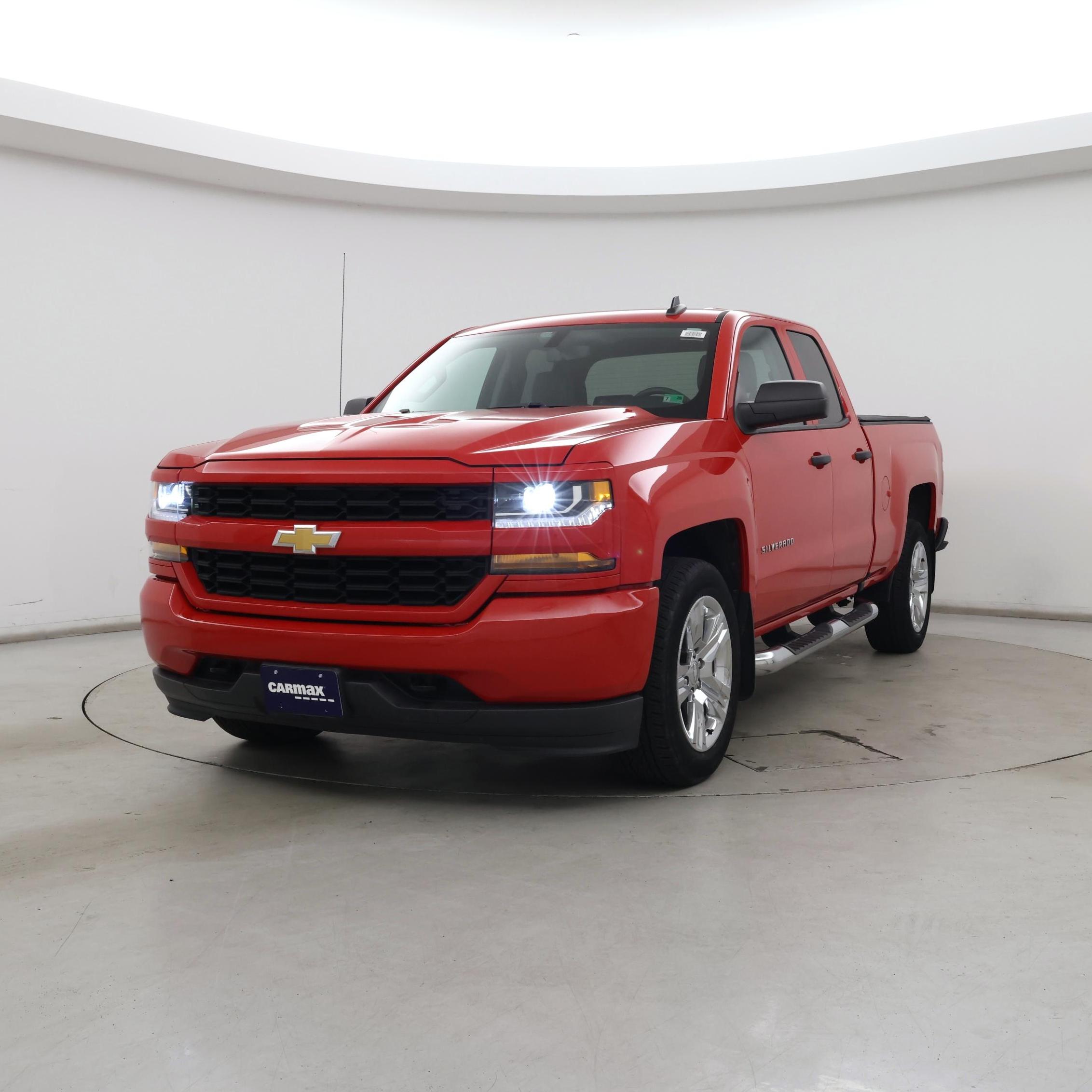 Thumbnail: 2019 Chevrolet Silverado 1500 - 4
