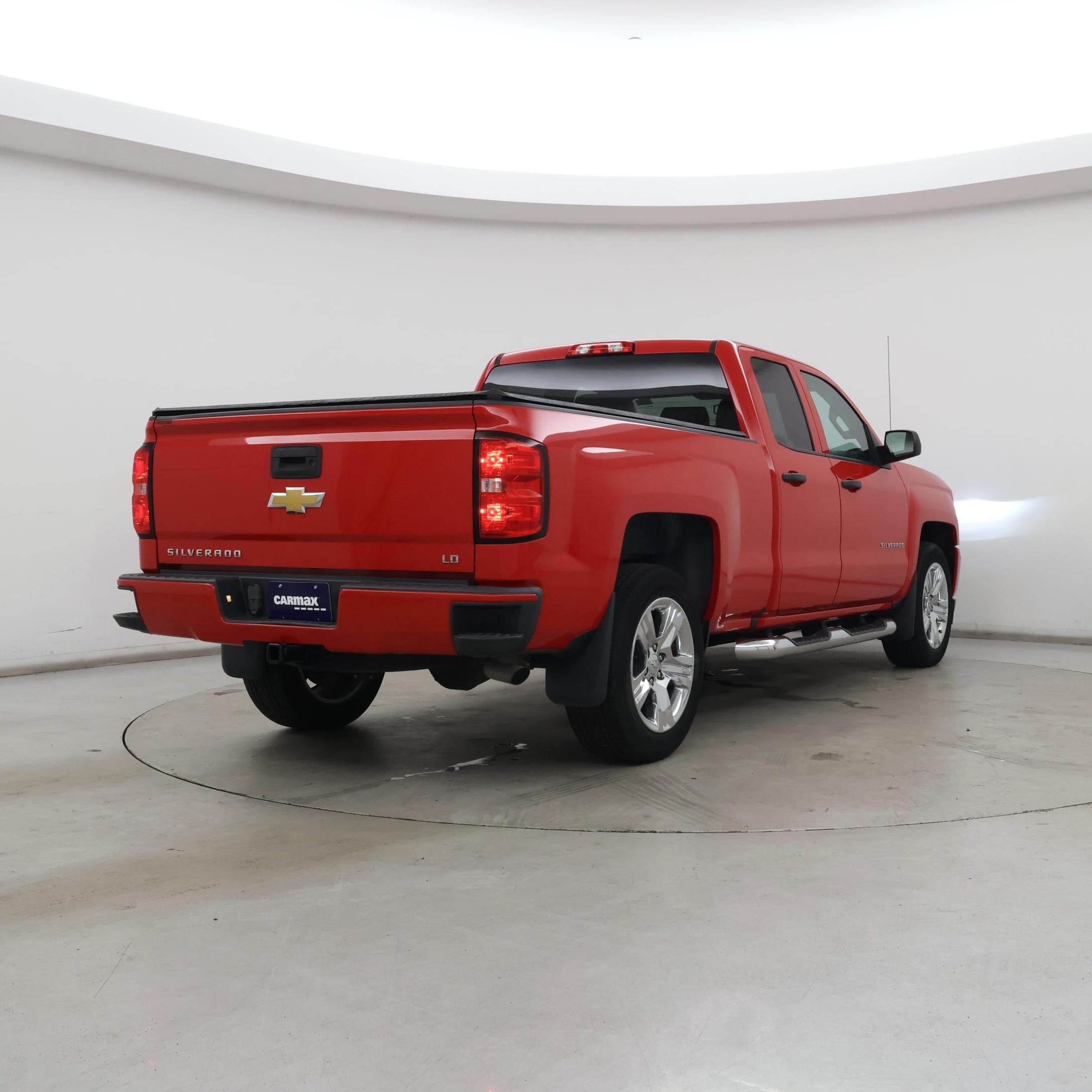 Thumbnail: 2019 Chevrolet Silverado 1500 - 8