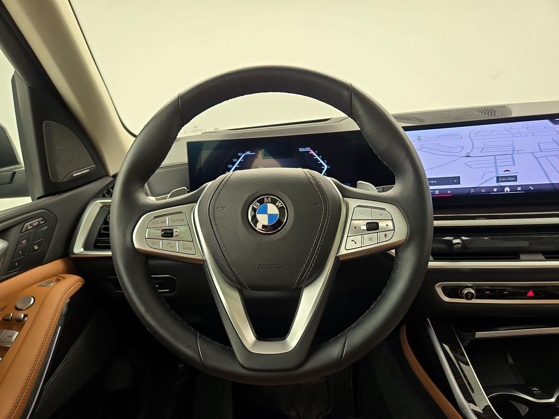 Thumbnail: 2024 BMW X7 - 10