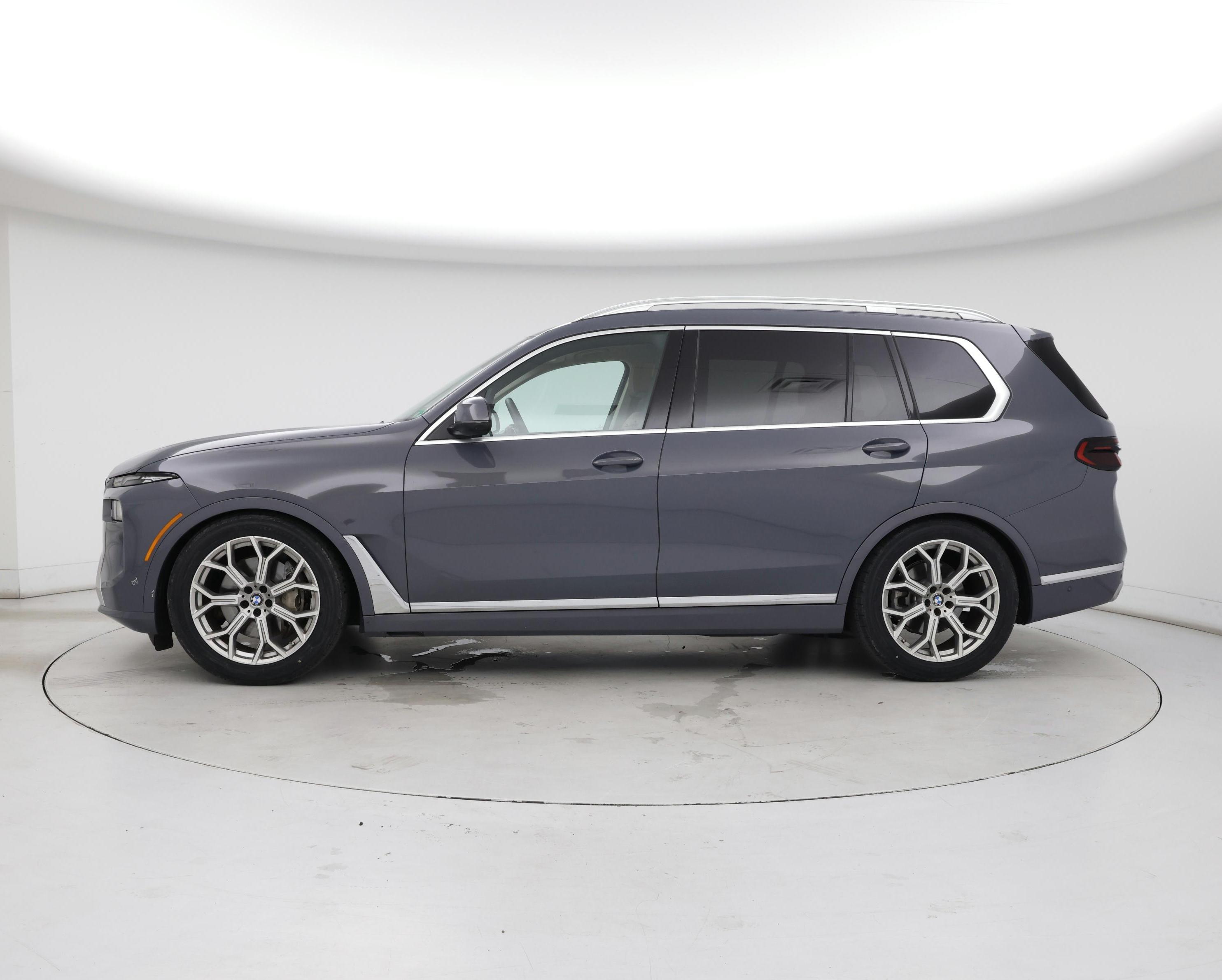 Thumbnail: 2024 BMW X7 - 3