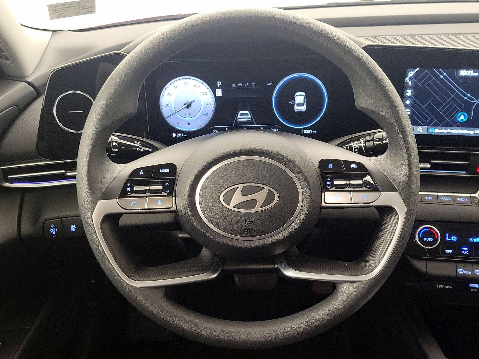 Thumbnail: 2024 Hyundai Elantra - 10