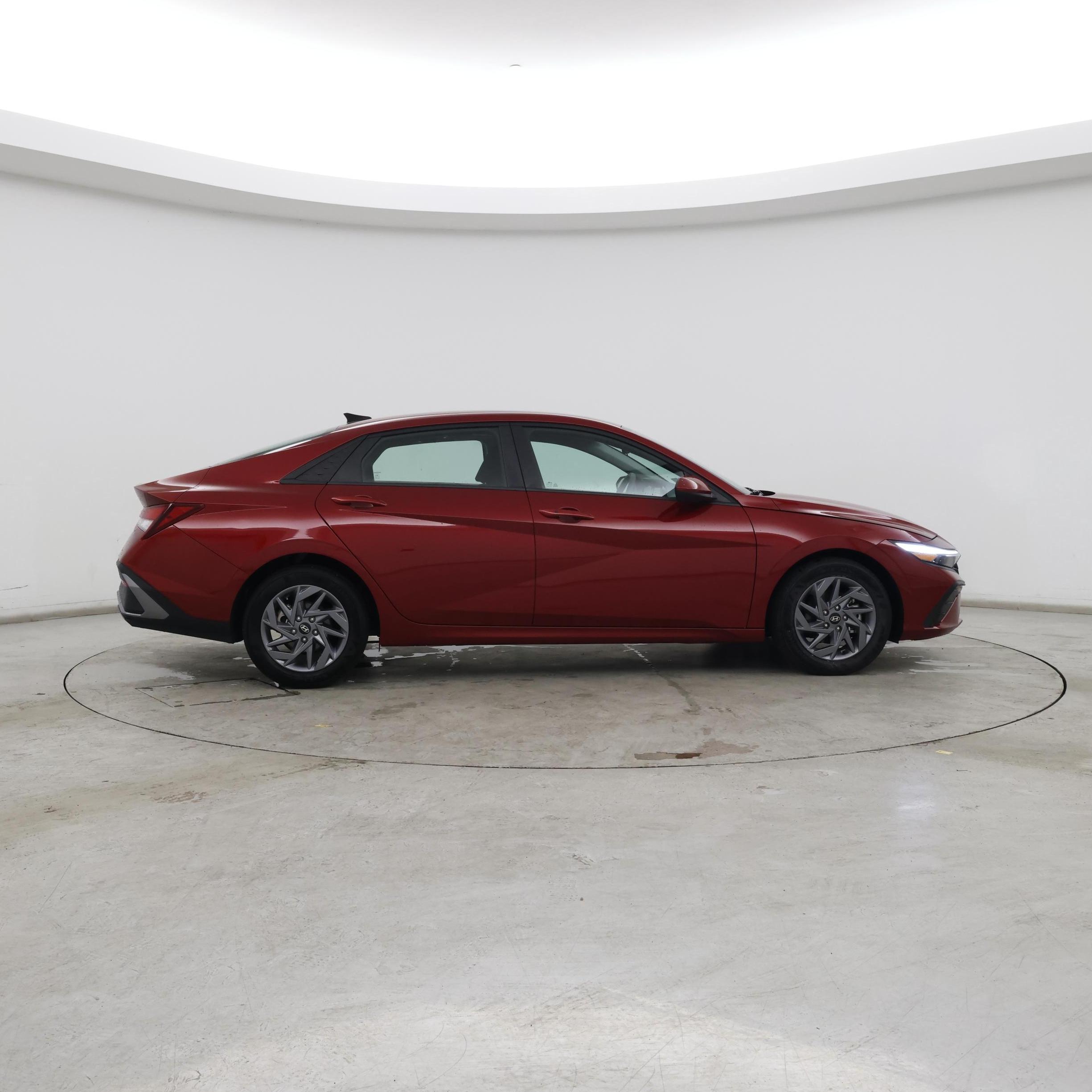 Thumbnail: 2024 Hyundai Elantra - 7