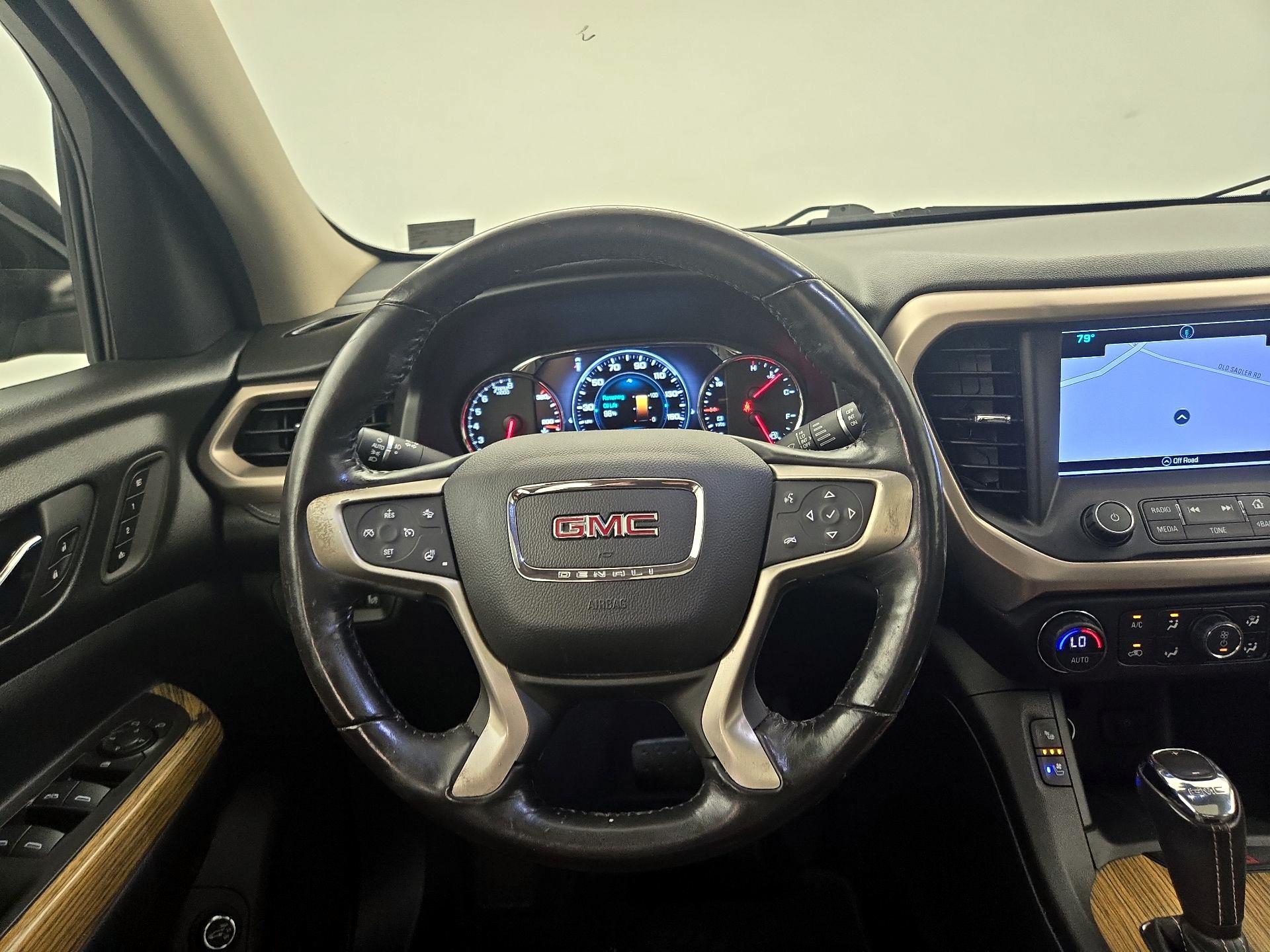 Thumbnail: 2018 GMC Acadia - 10