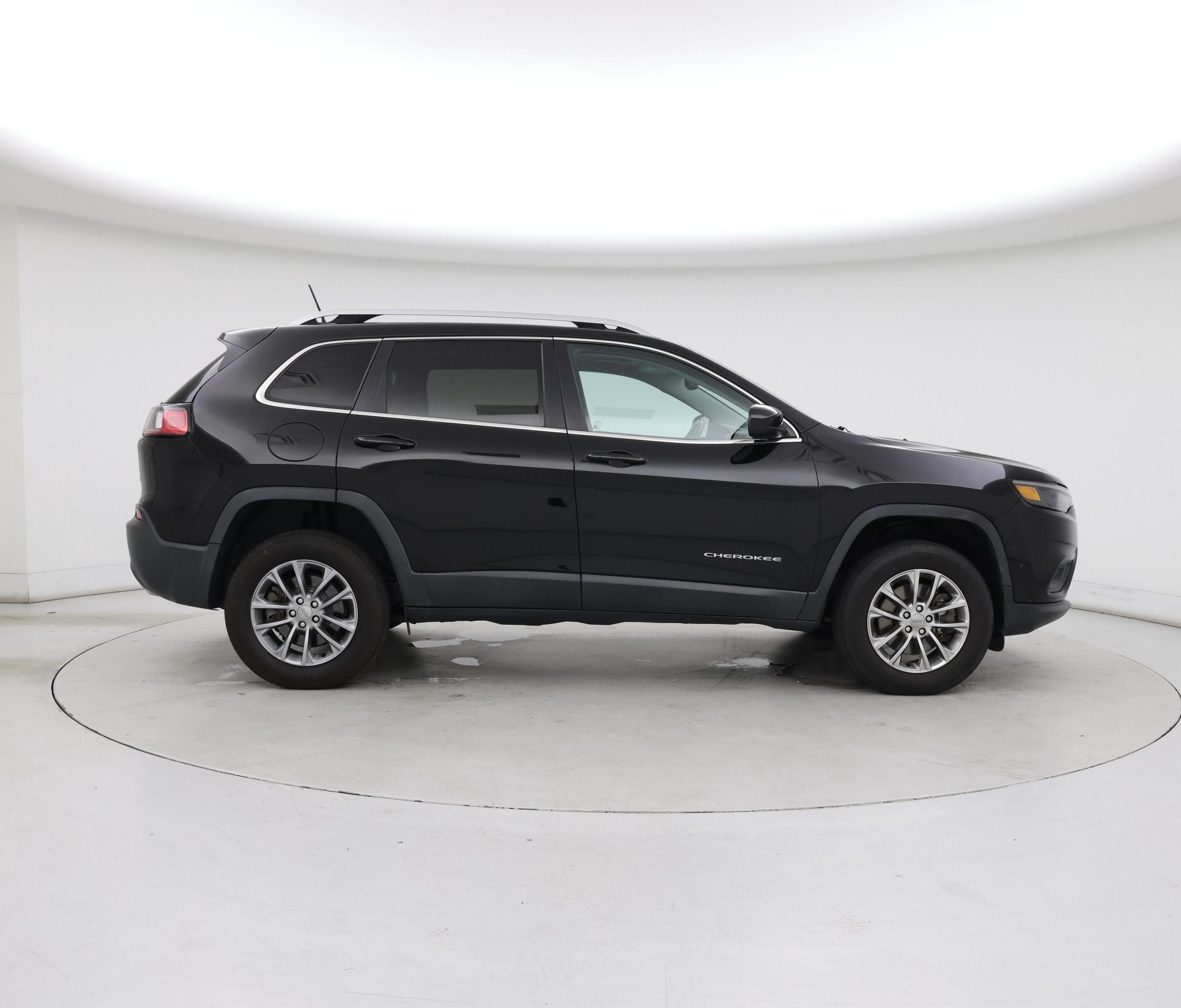 Thumbnail: 2019 Jeep Cherokee - 7