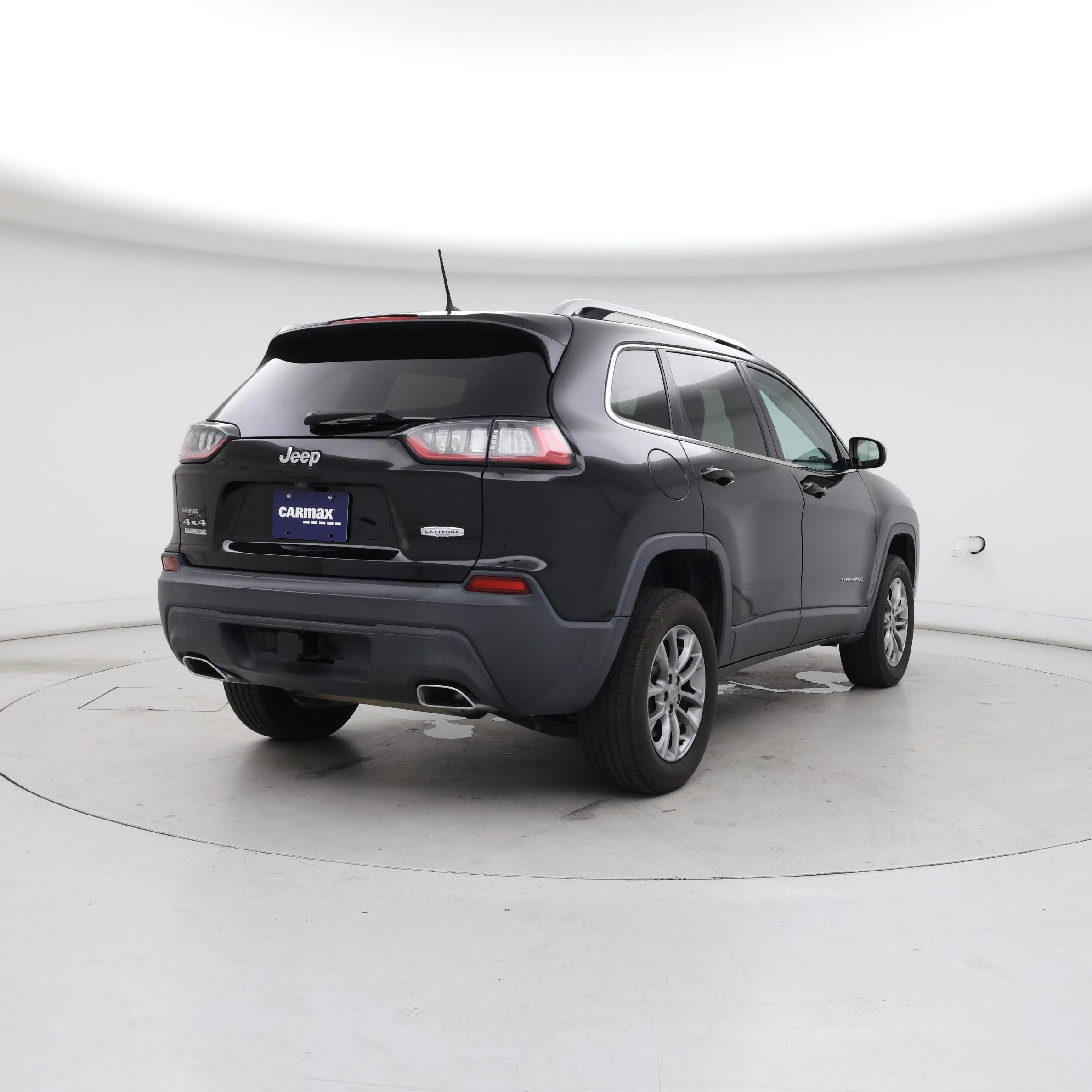 Thumbnail: 2019 Jeep Cherokee - 8