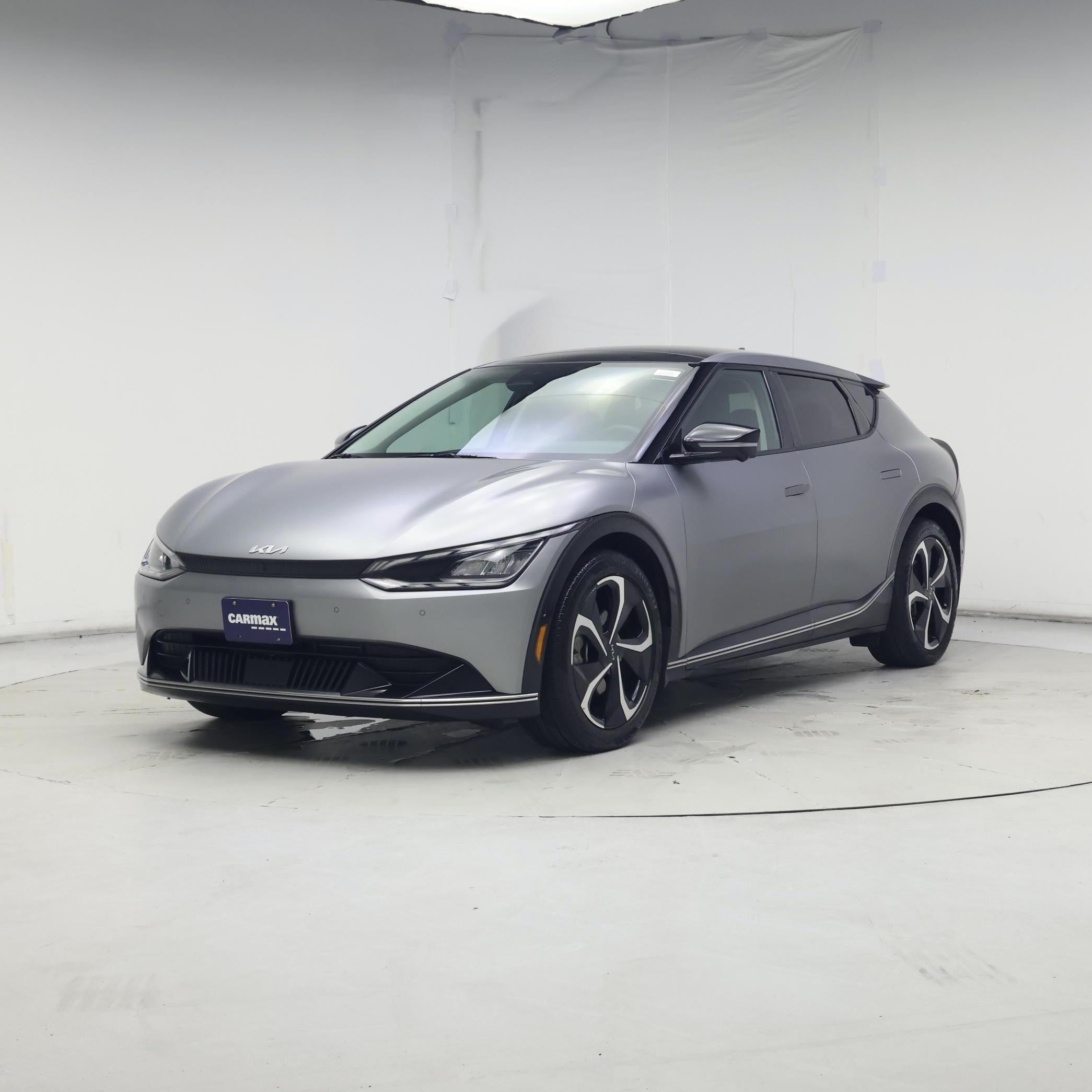 Thumbnail: 2022 Kia EV6 - 4