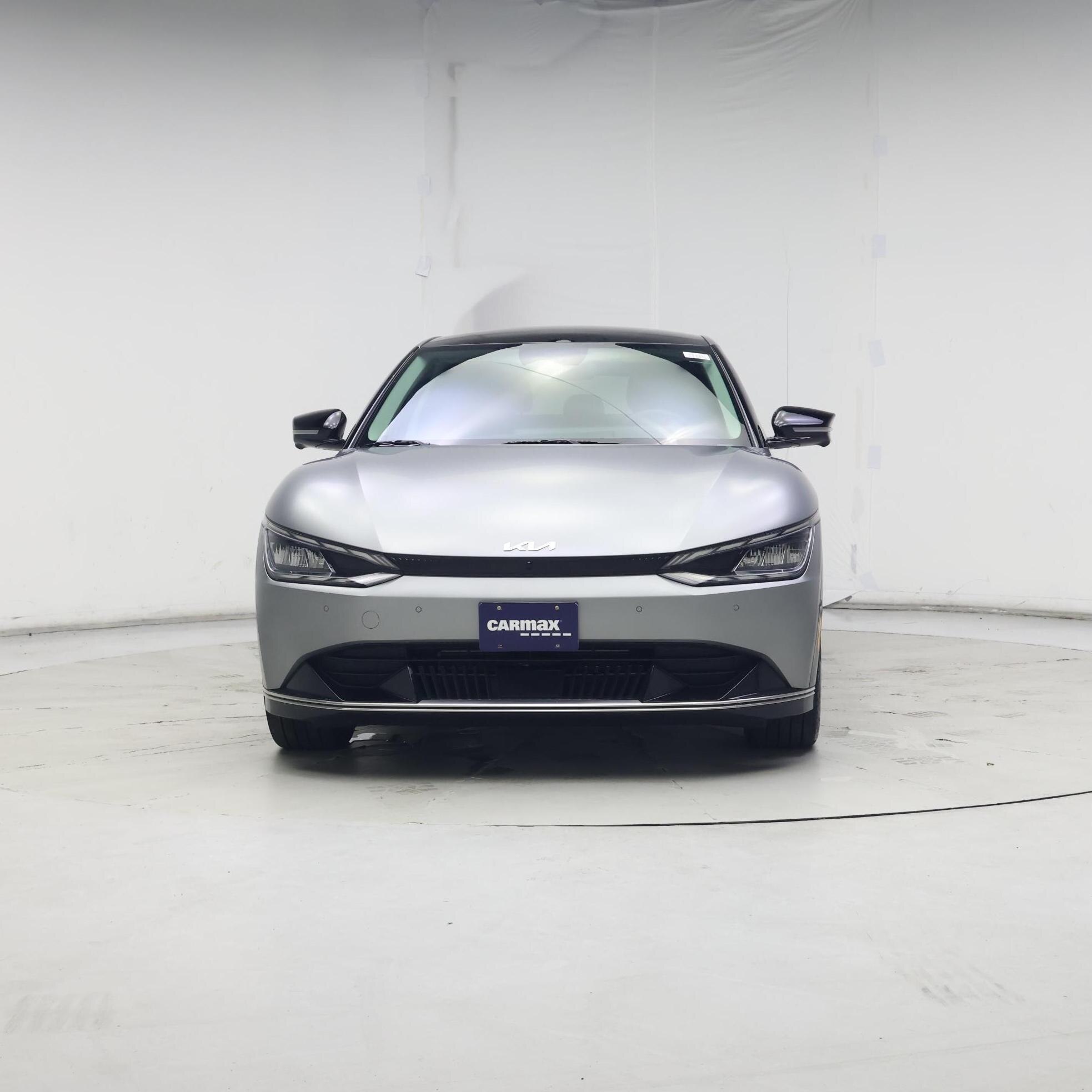Thumbnail: 2022 Kia EV6 - 5