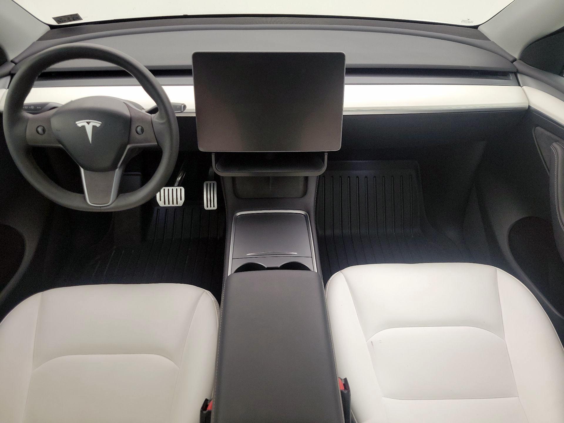 Thumbnail: 2022 Tesla Model Y - 9