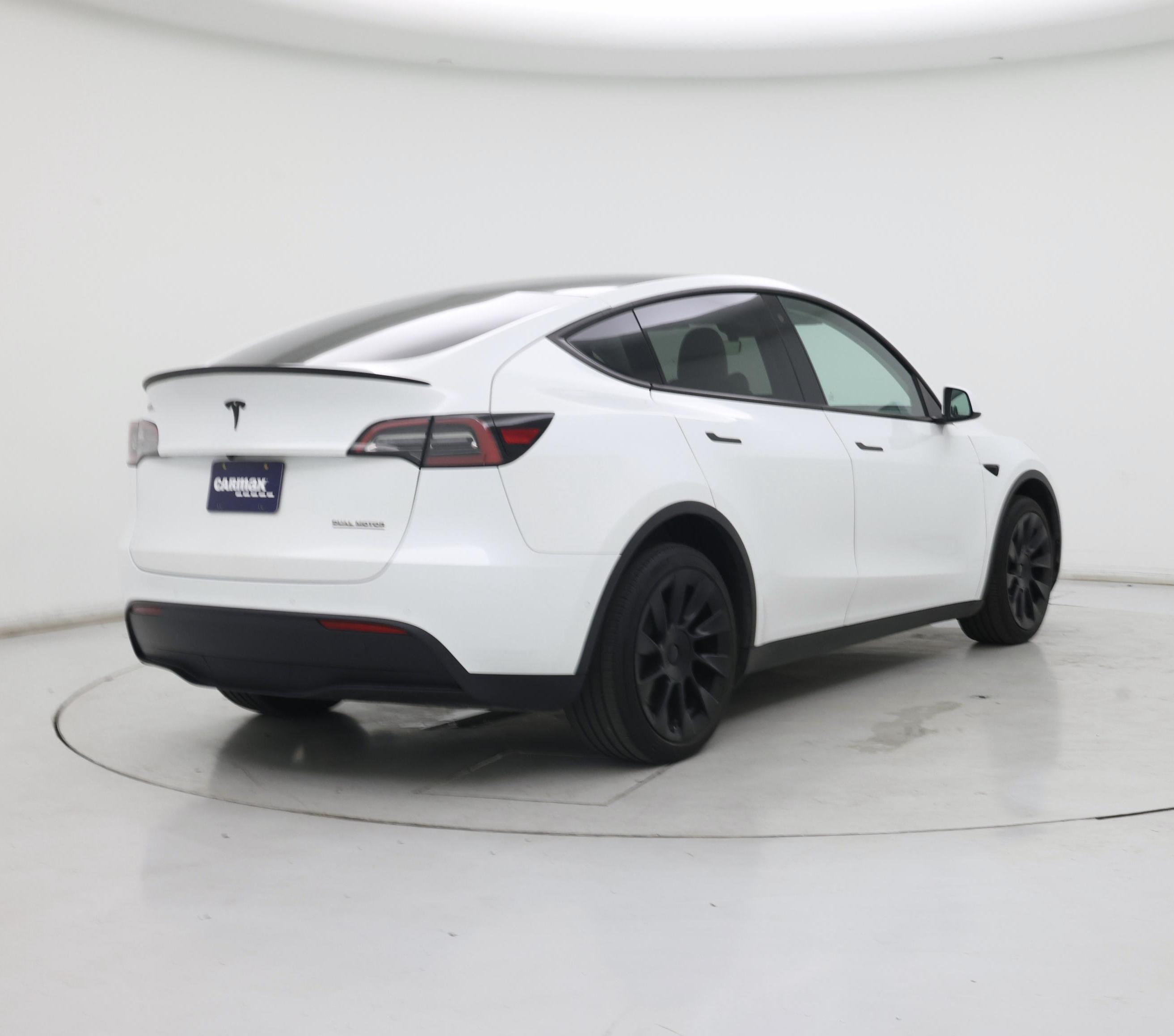 Thumbnail: 2022 Tesla Model Y - 8