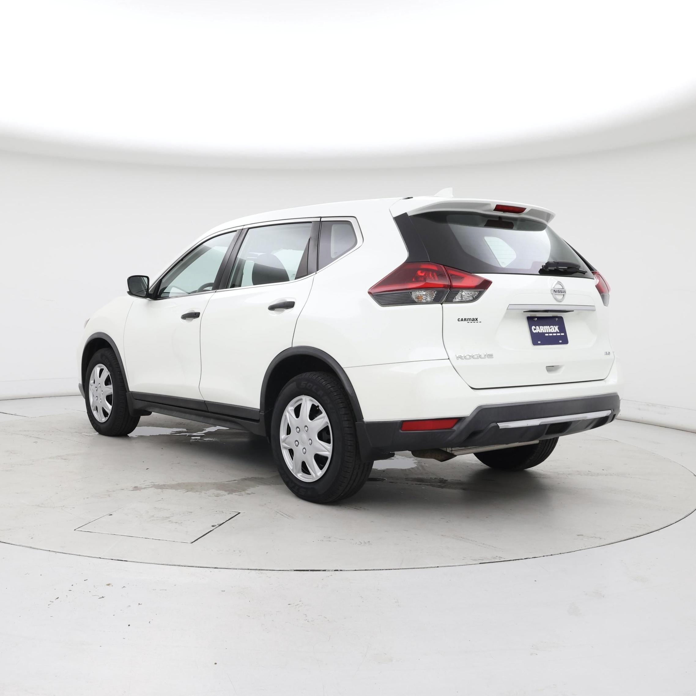 Thumbnail: 2019 Nissan Rogue - 2
