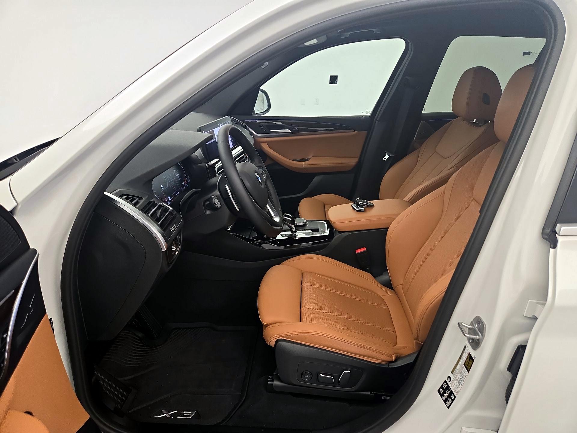 Thumbnail: 2024 BMW X3 - 11