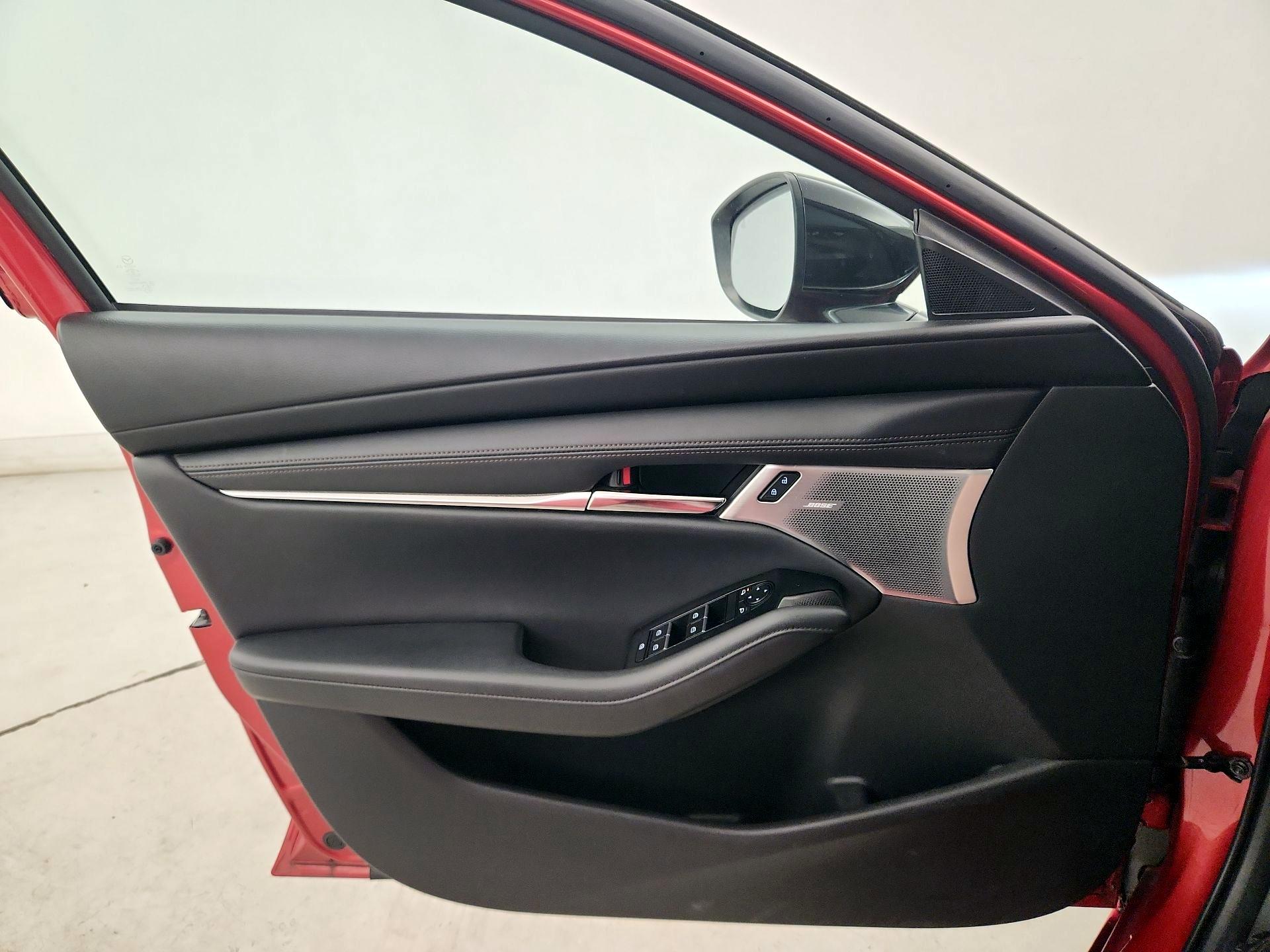 Thumbnail: 2021 Mazda Mazda3 - 12