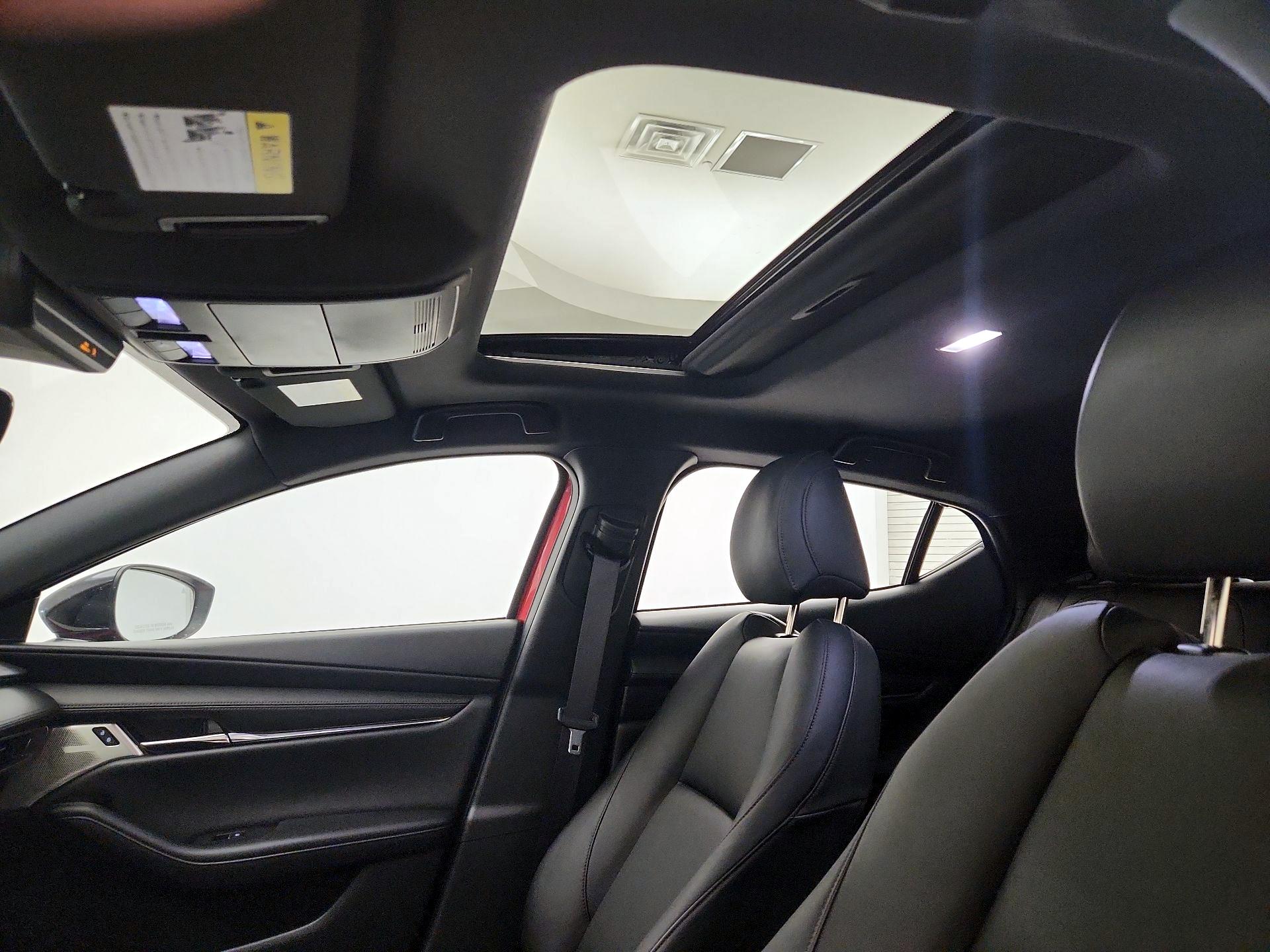Thumbnail: 2021 Mazda Mazda3 - 19