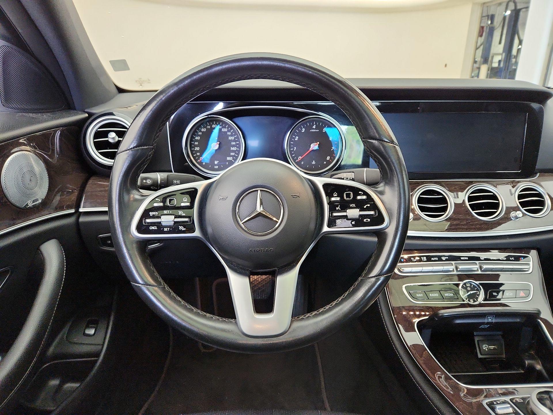 Thumbnail: 2019 Mercedes-Benz E-Class - 10