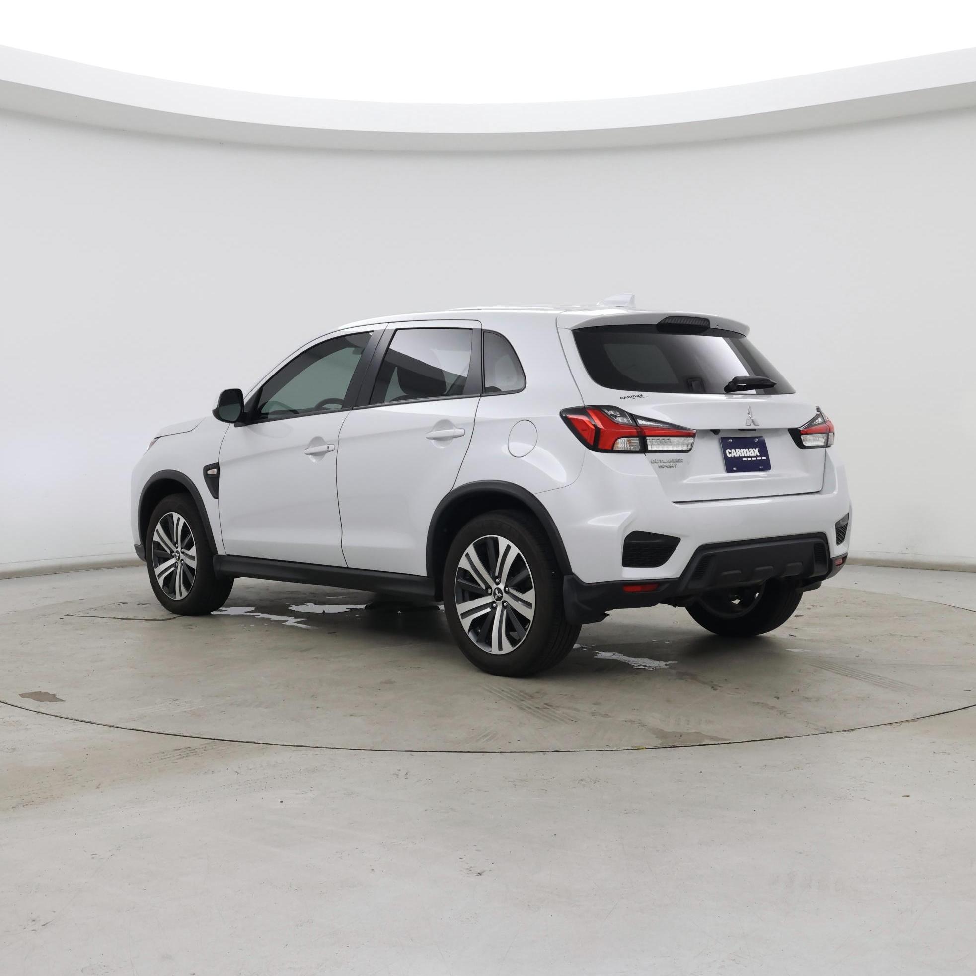 Thumbnail: 2022 Mitsubishi Outlander Sport - 2