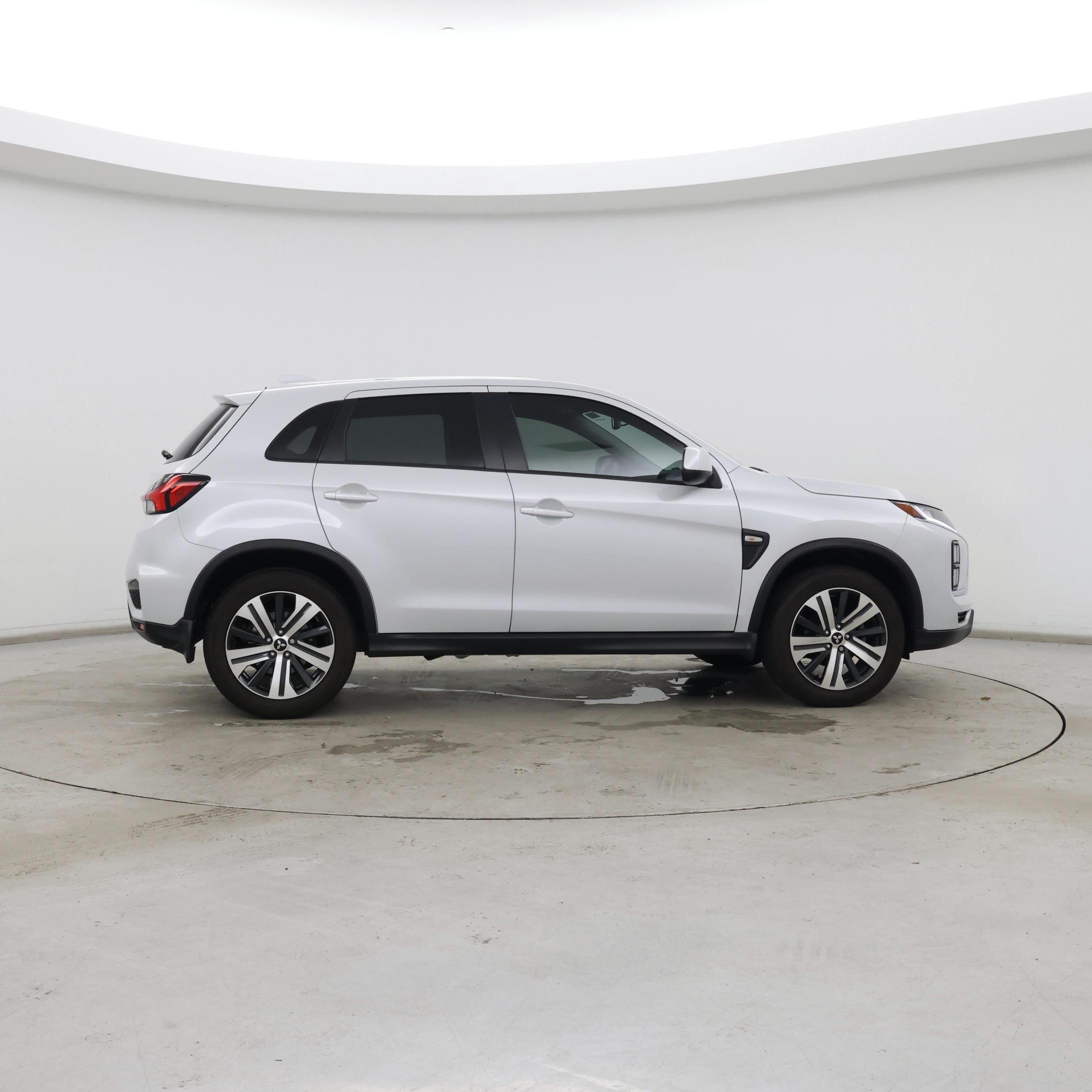 Thumbnail: 2022 Mitsubishi Outlander Sport - 7