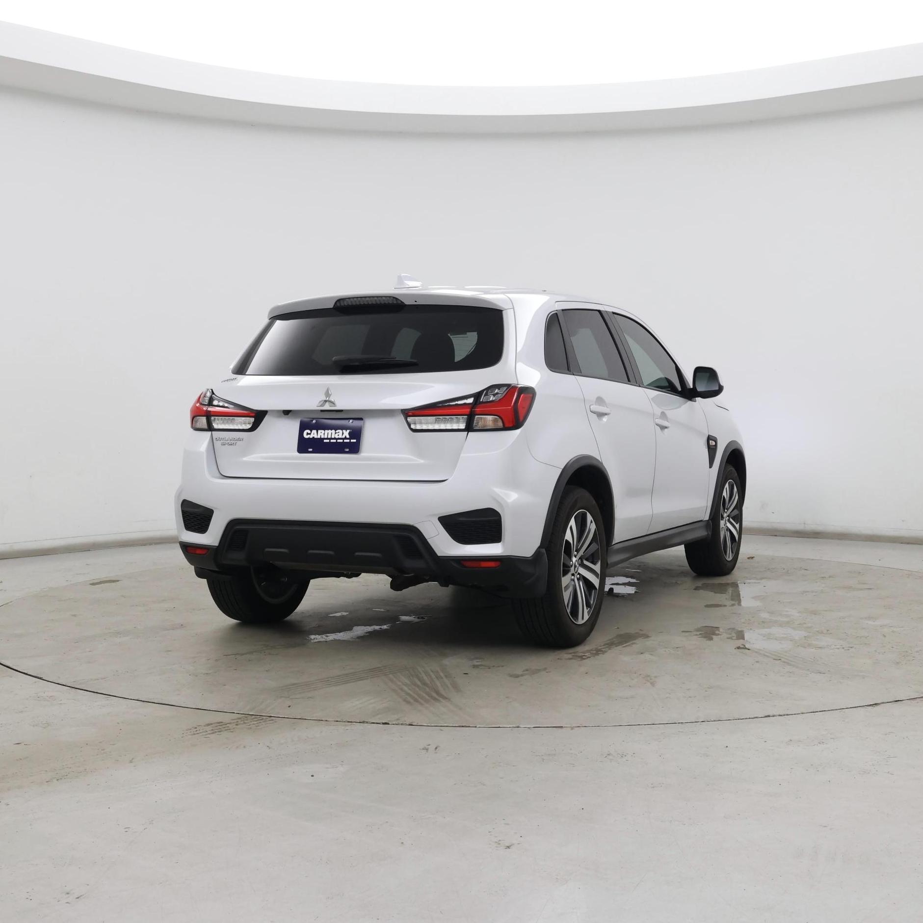Thumbnail: 2022 Mitsubishi Outlander Sport - 8