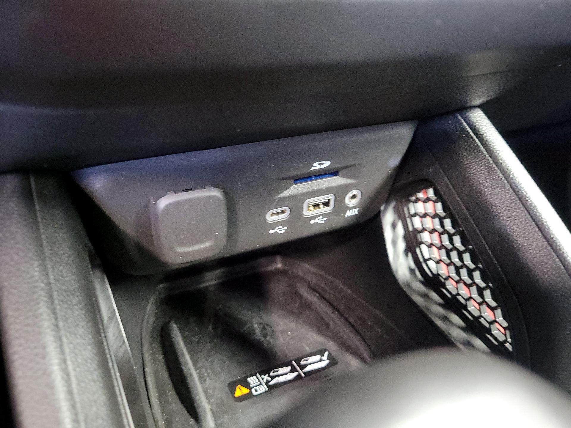 Thumbnail: 2021 Chevrolet TrailBlazer - 18