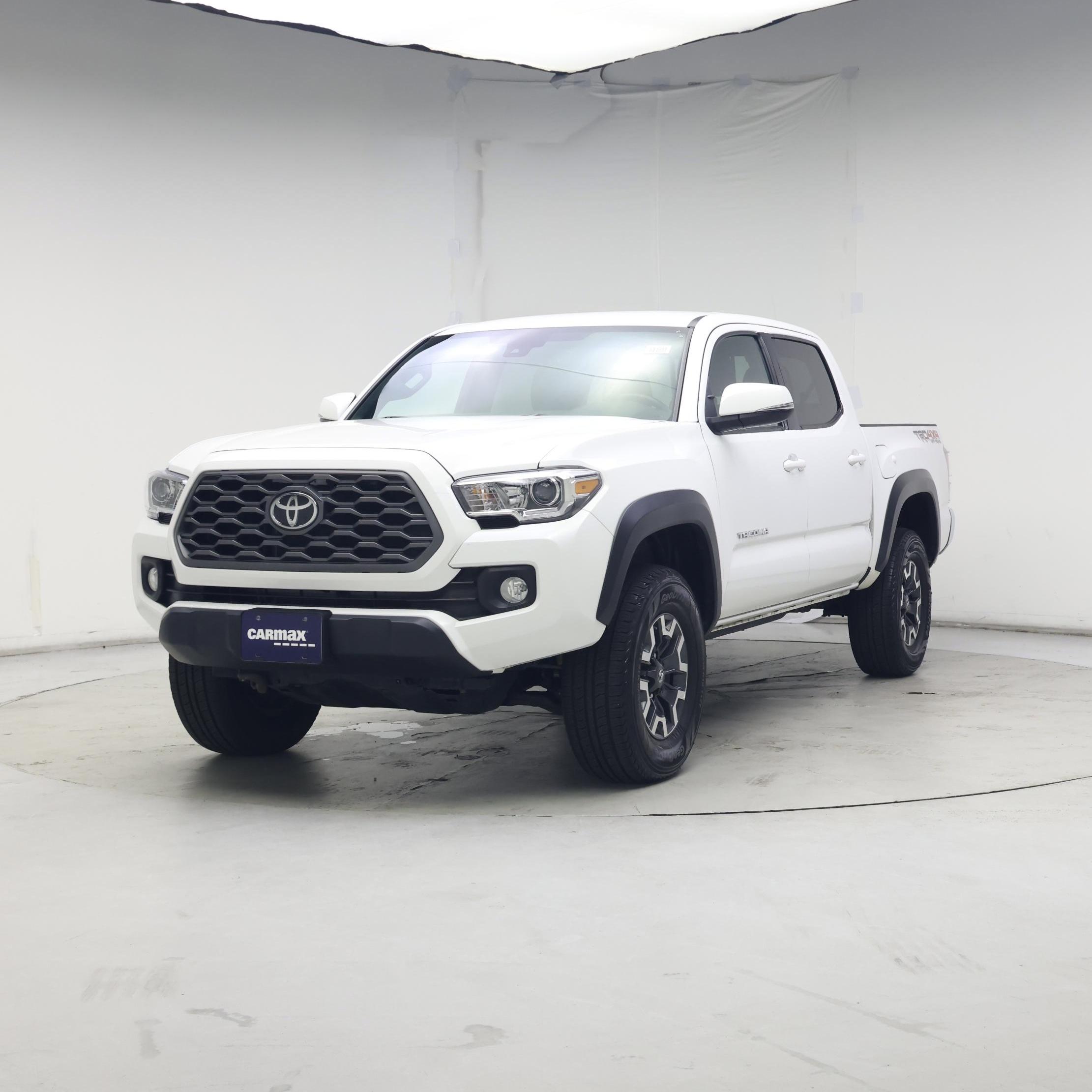 Thumbnail: 2022 Toyota Tacoma - 4