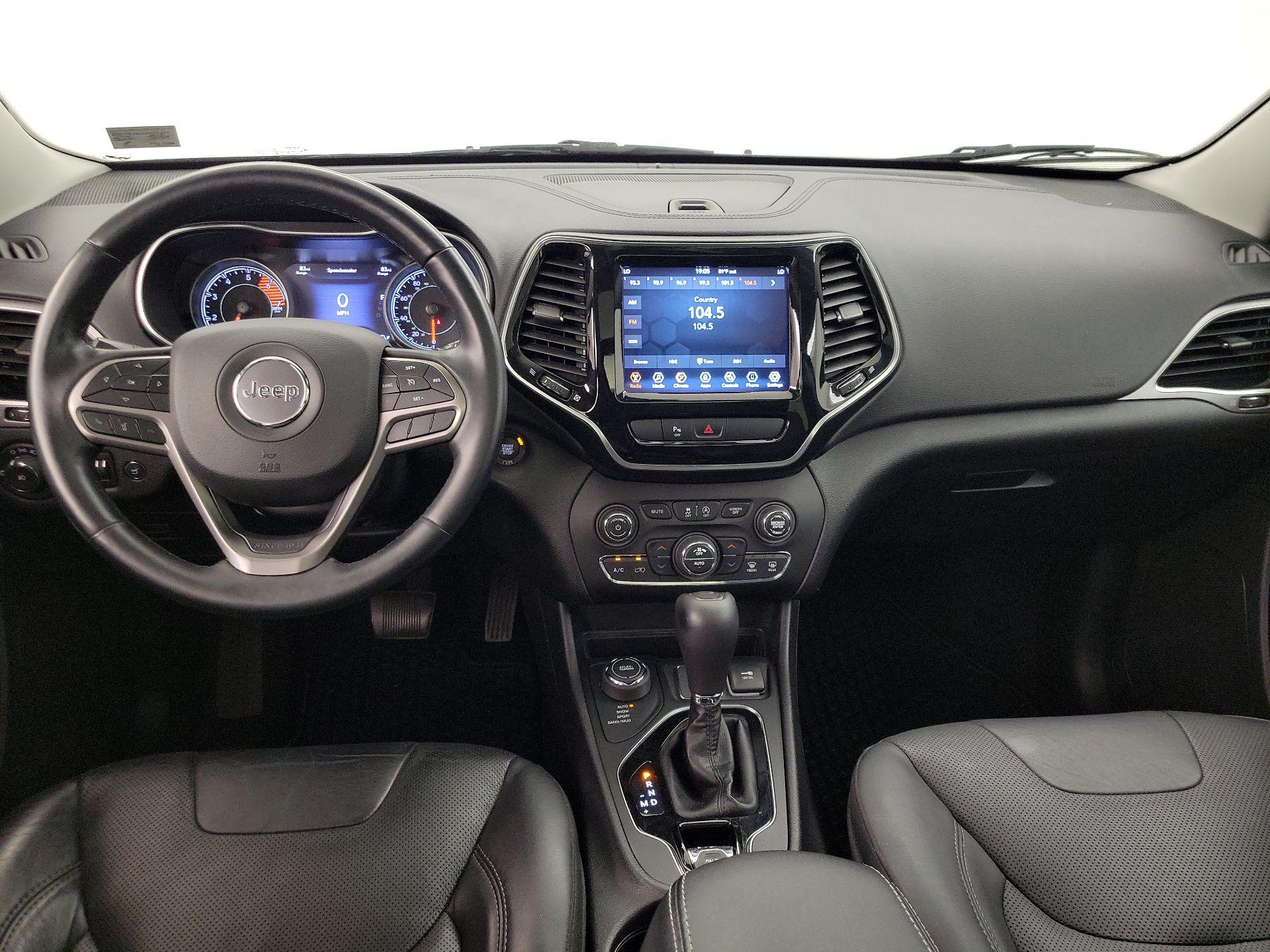 Thumbnail: 2019 Jeep Cherokee - 9