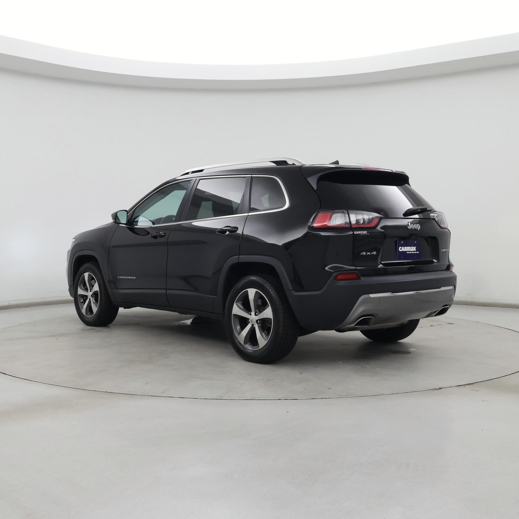 Thumbnail: 2019 Jeep Cherokee - 2